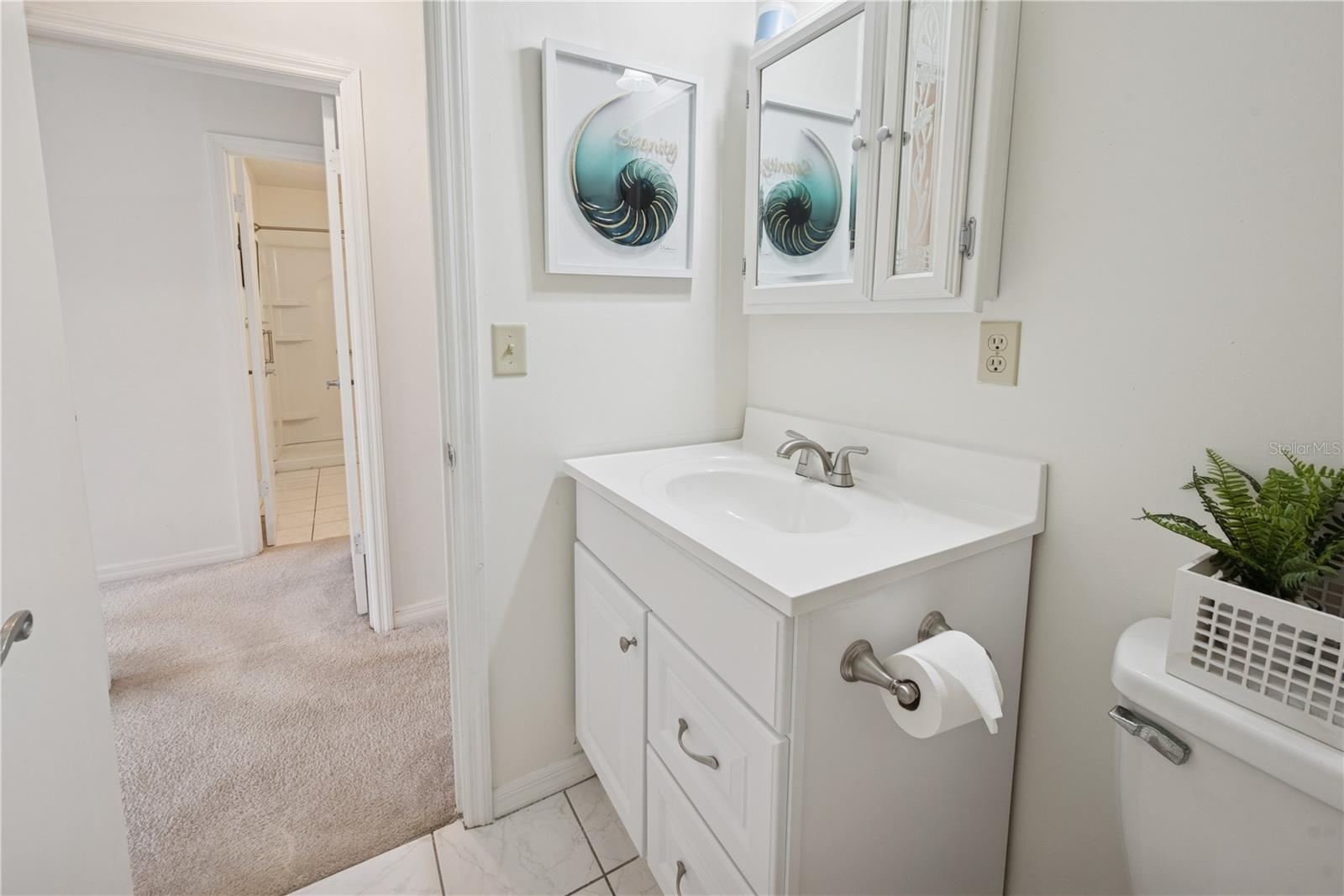 Image 27 of 41 For 2701 10th Street 101