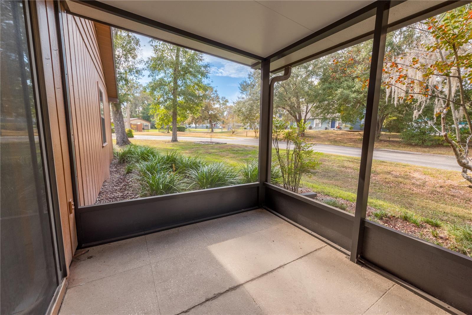 Image 30 of 41 For 2701 10th Street 101