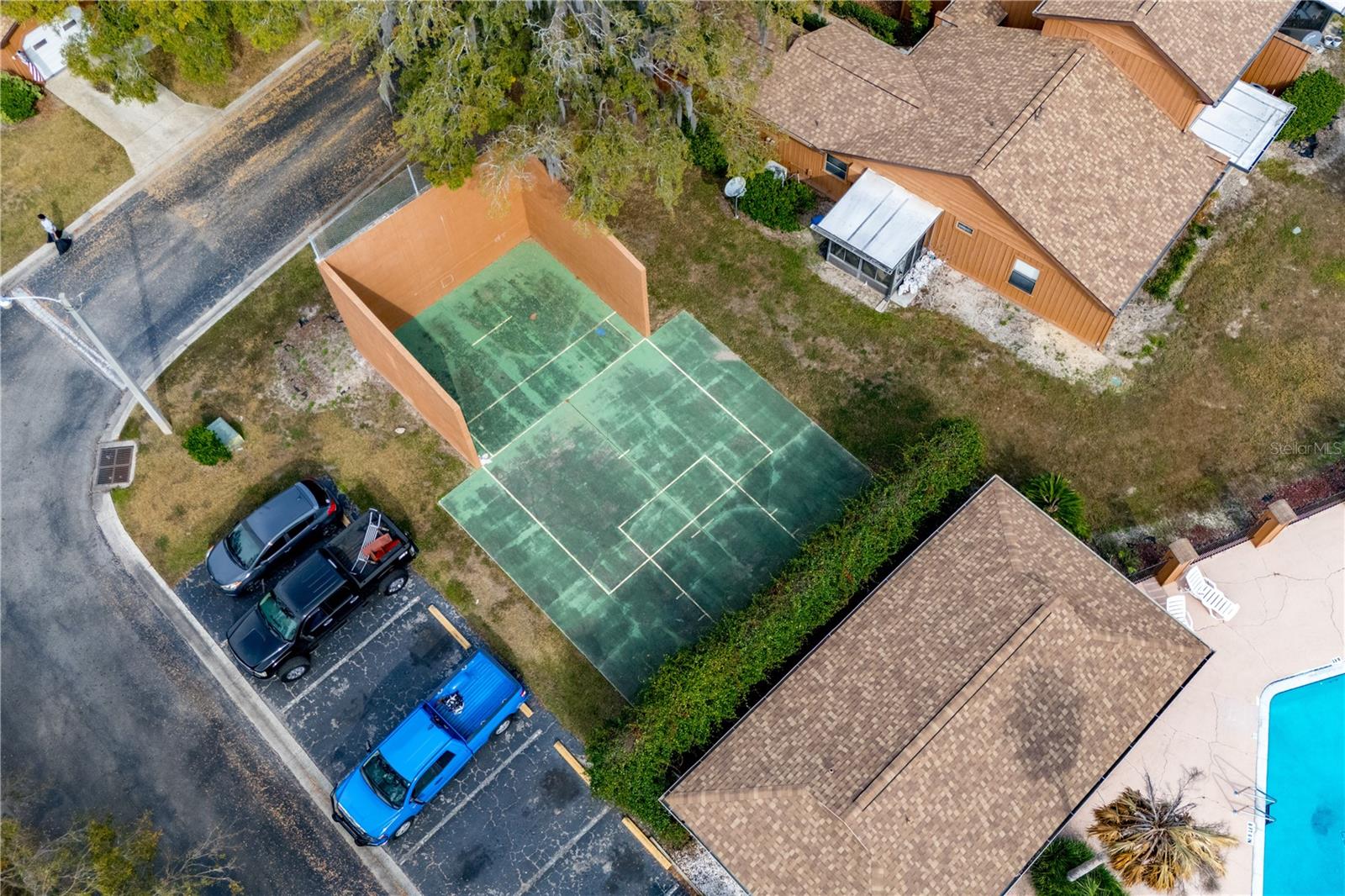 Image 40 of 41 For 2701 10th Street 101