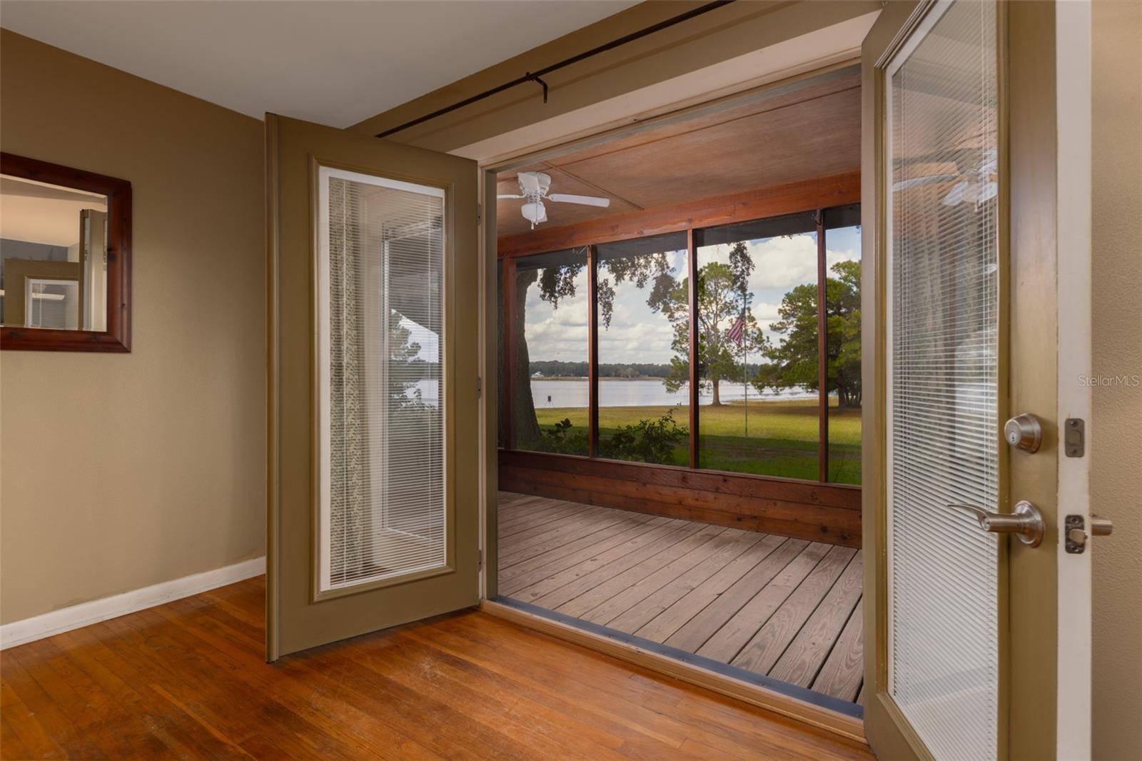 Image 16 of 44 For 7915 Breezy Point Road W