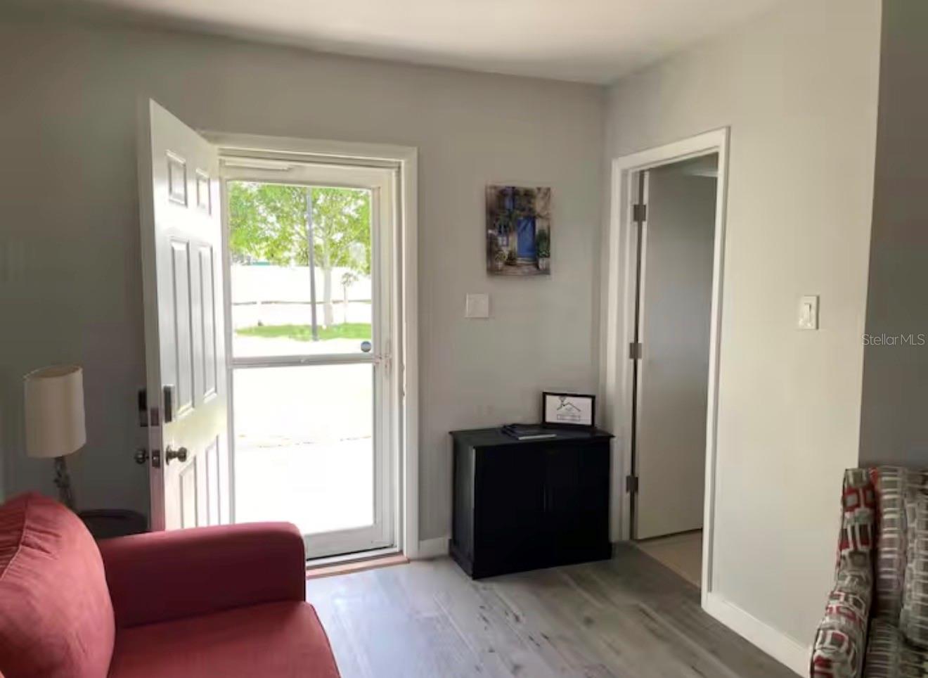 Image 13 of 15 For 16900 Lincoln Street