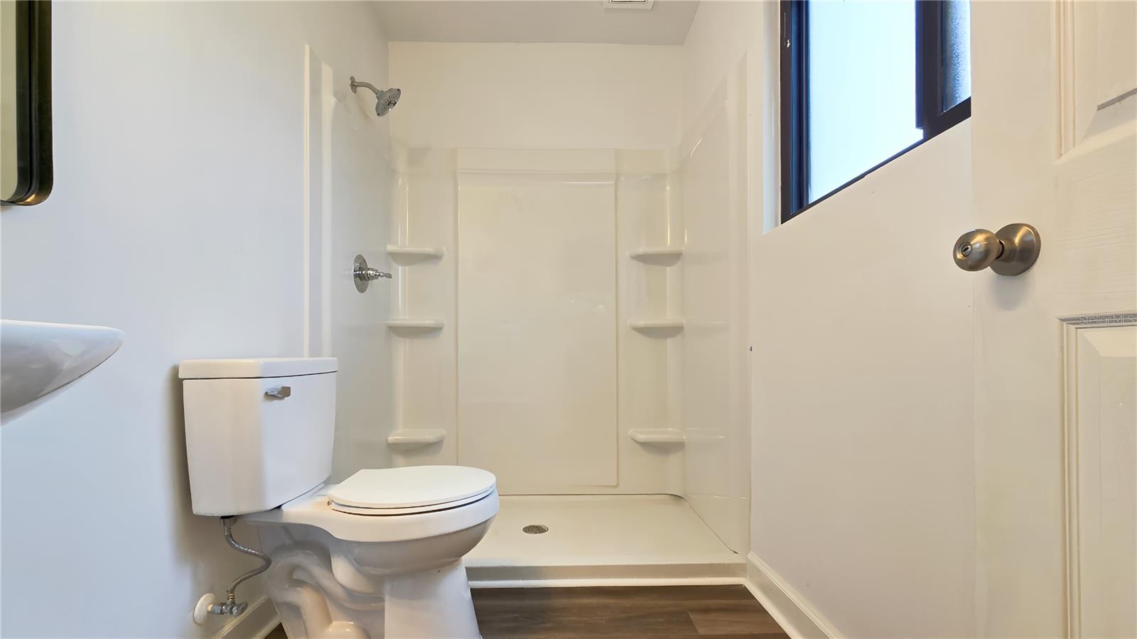 Image 10 of 19 For 2300 43rd Street L1