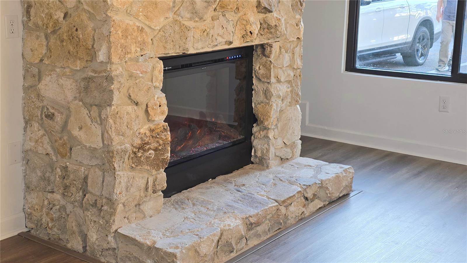 Image 5 of 19 For 2300 43rd Street L1