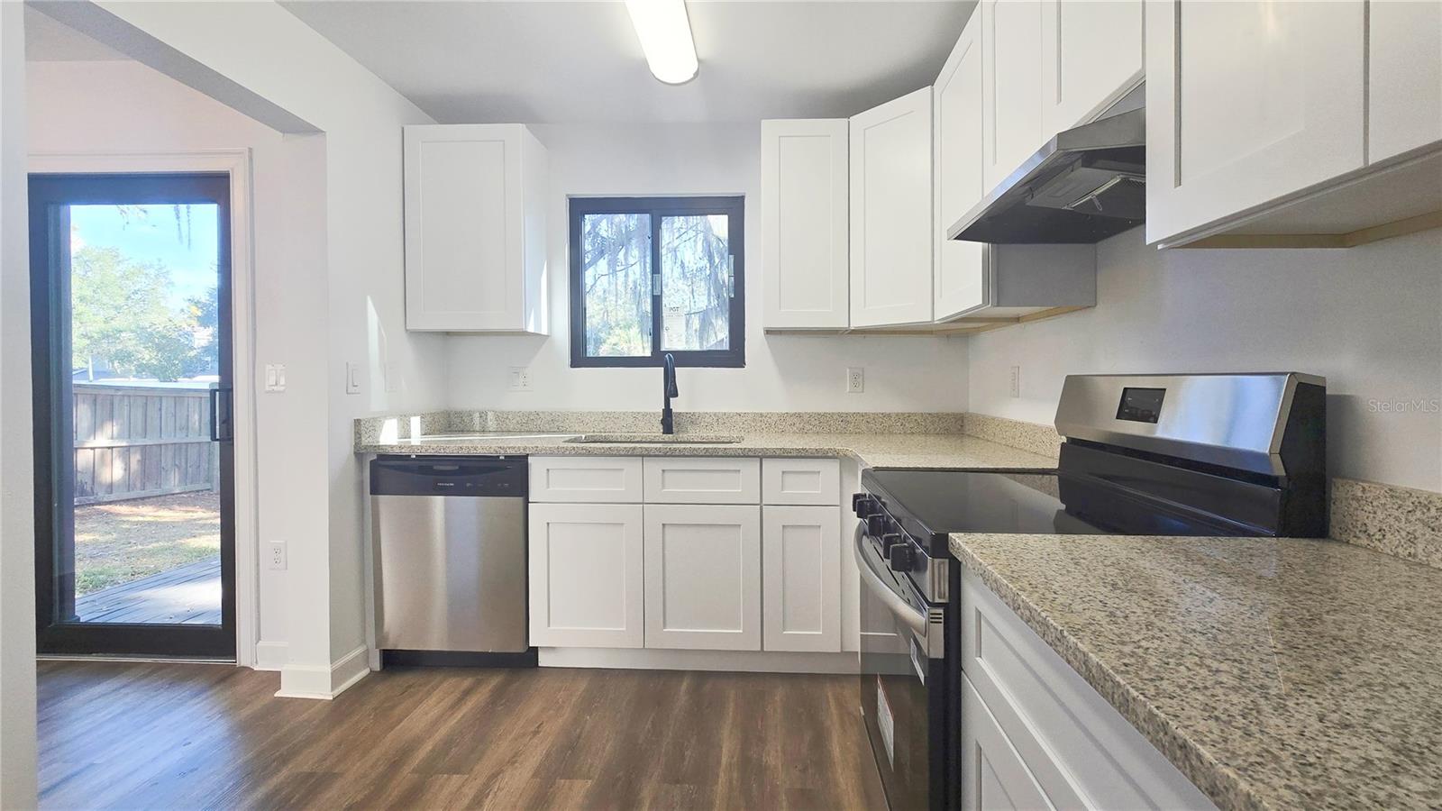 Image 7 of 19 For 2300 43rd Street L1