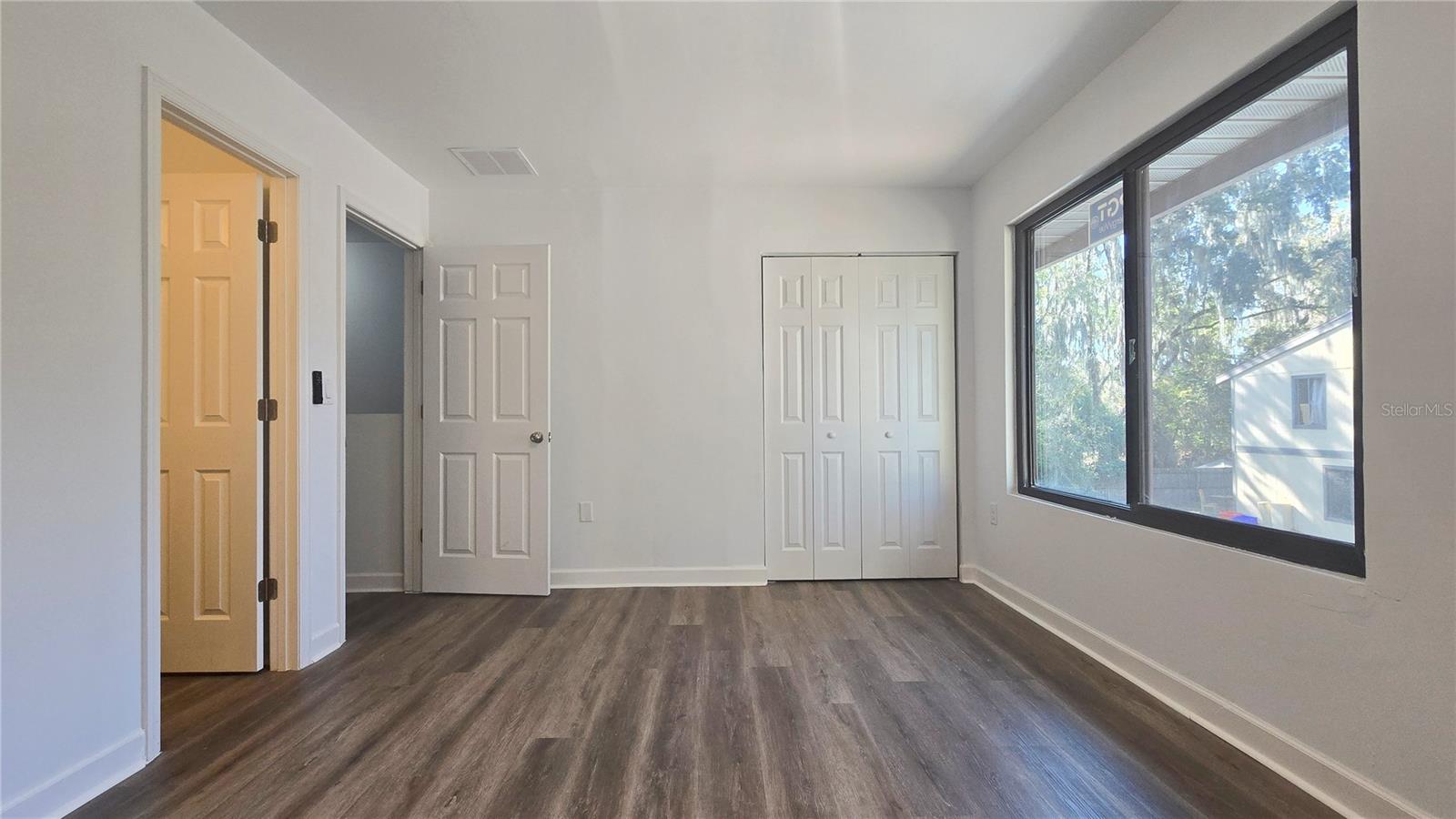 Image 9 of 19 For 2300 43rd Street L1