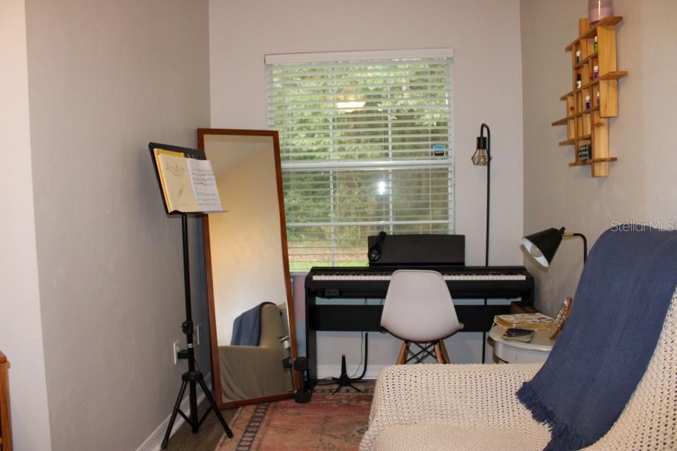 Image 11 of 19 For 533 50 Boulevard