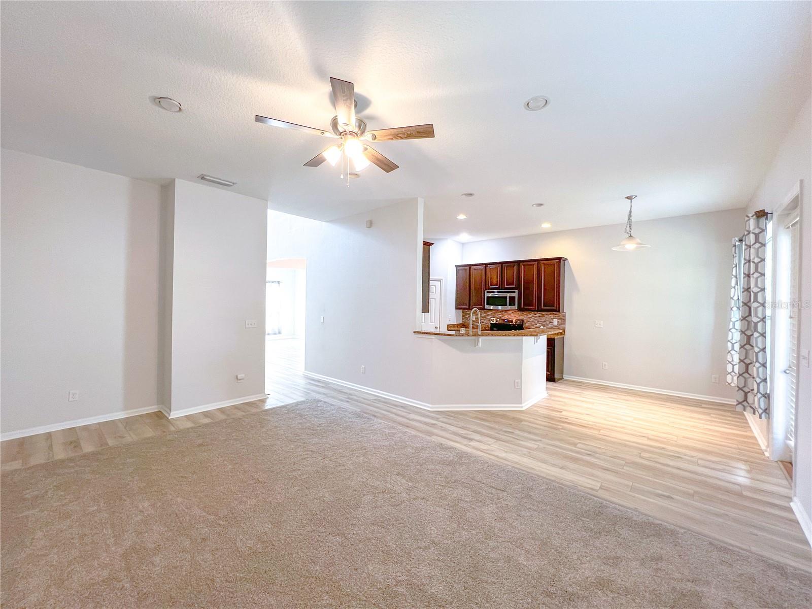 Image 4 of 20 For 8225 53rd Terrace