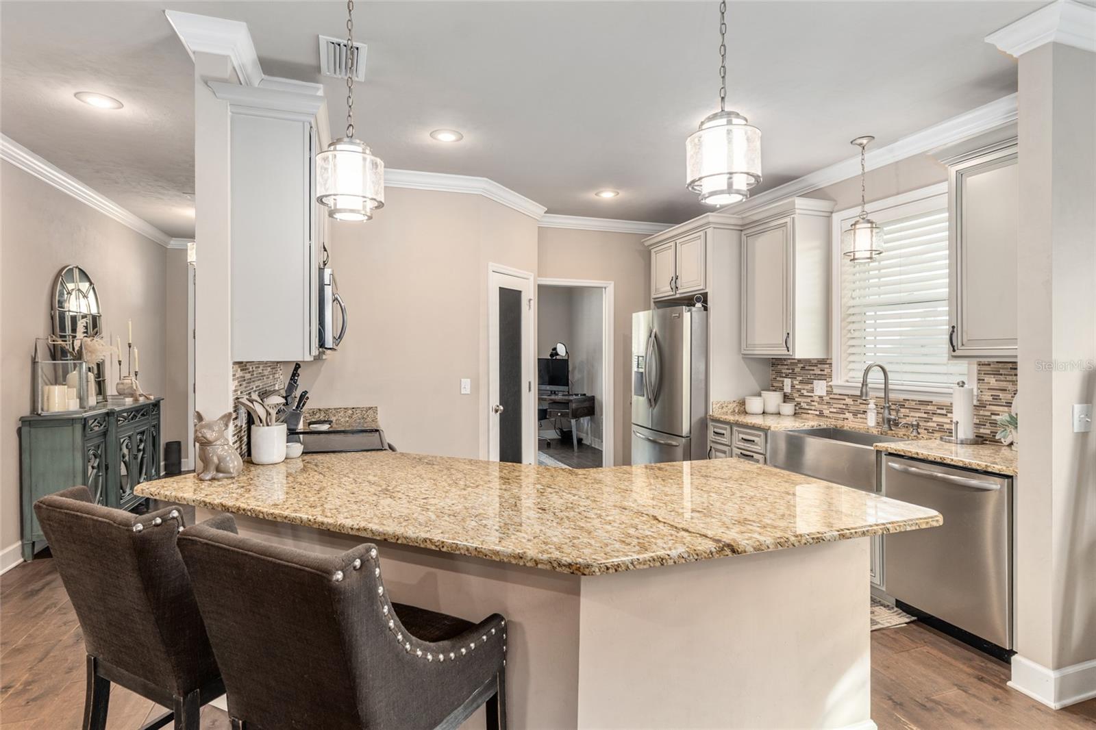 Image 17 of 49 For 6265 50th Street