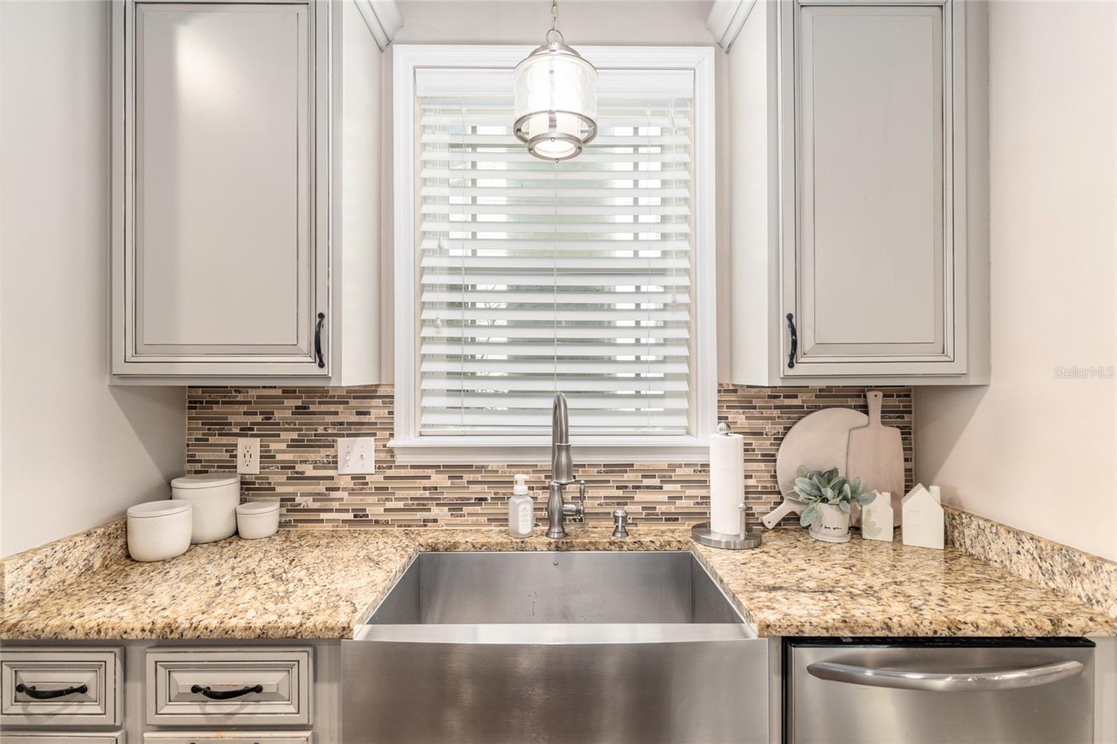 Image 20 of 49 For 6265 50th Street