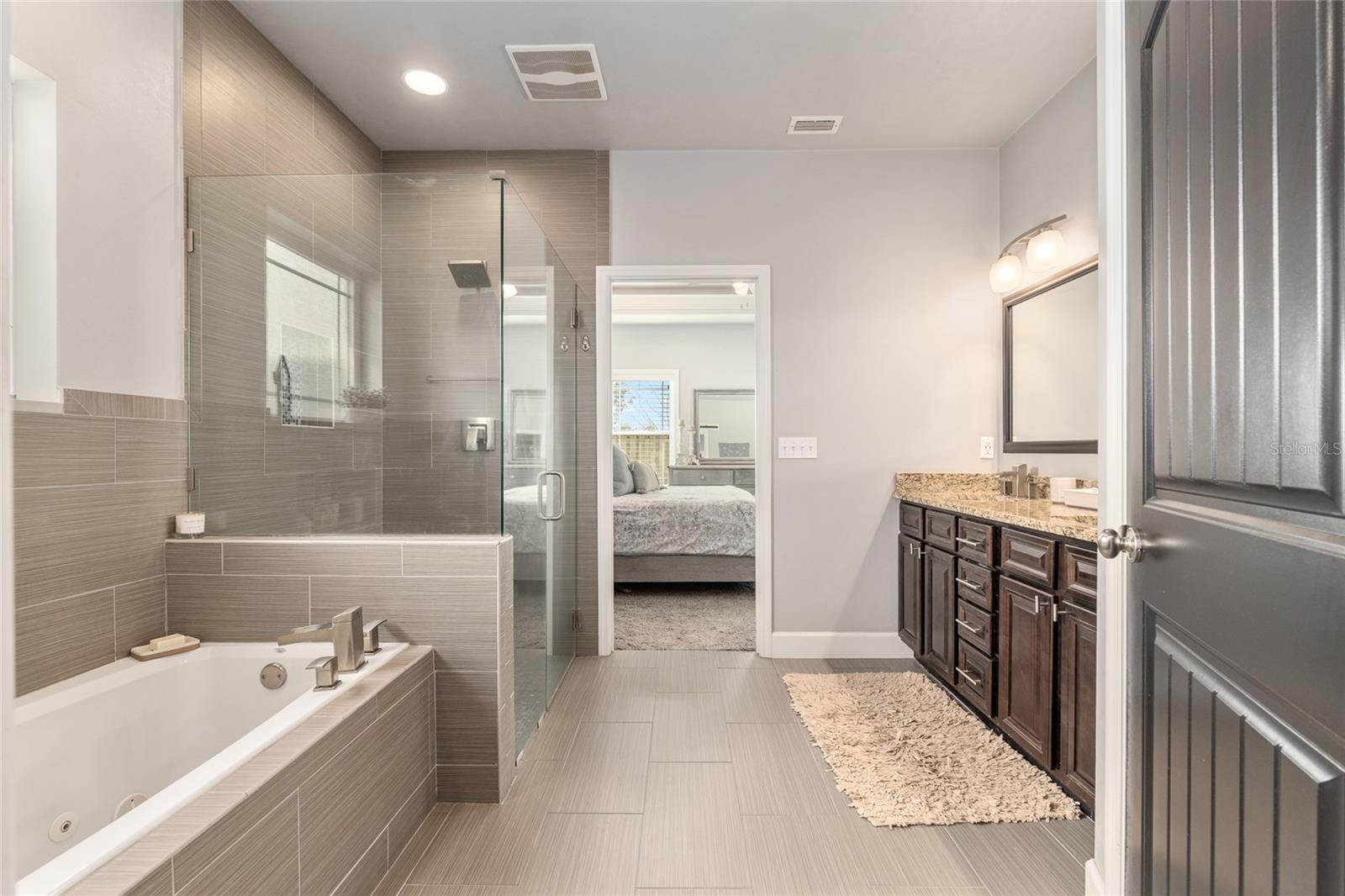 Image 31 of 49 For 6265 50th Street