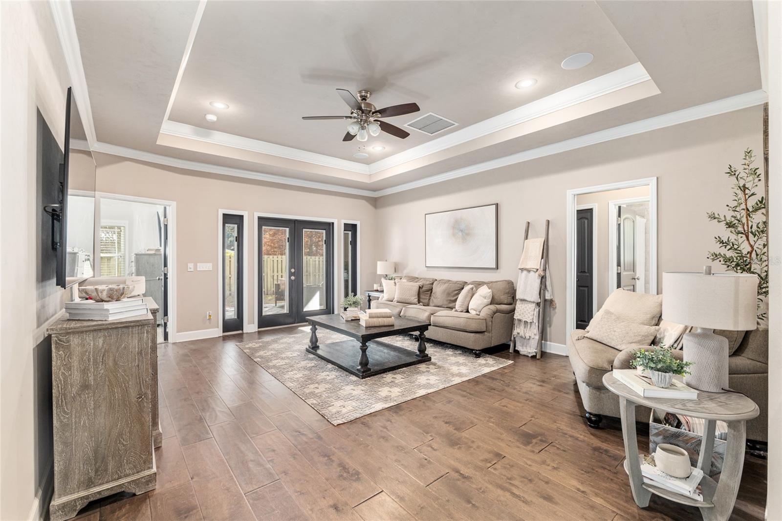 Image 5 of 49 For 6265 50th Street