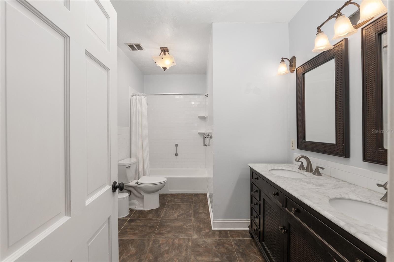 Image 20 of 42 For 3730 37th Terrace