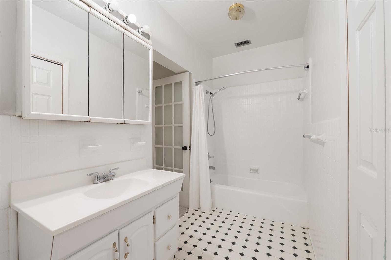 Image 25 of 42 For 3730 37th Terrace