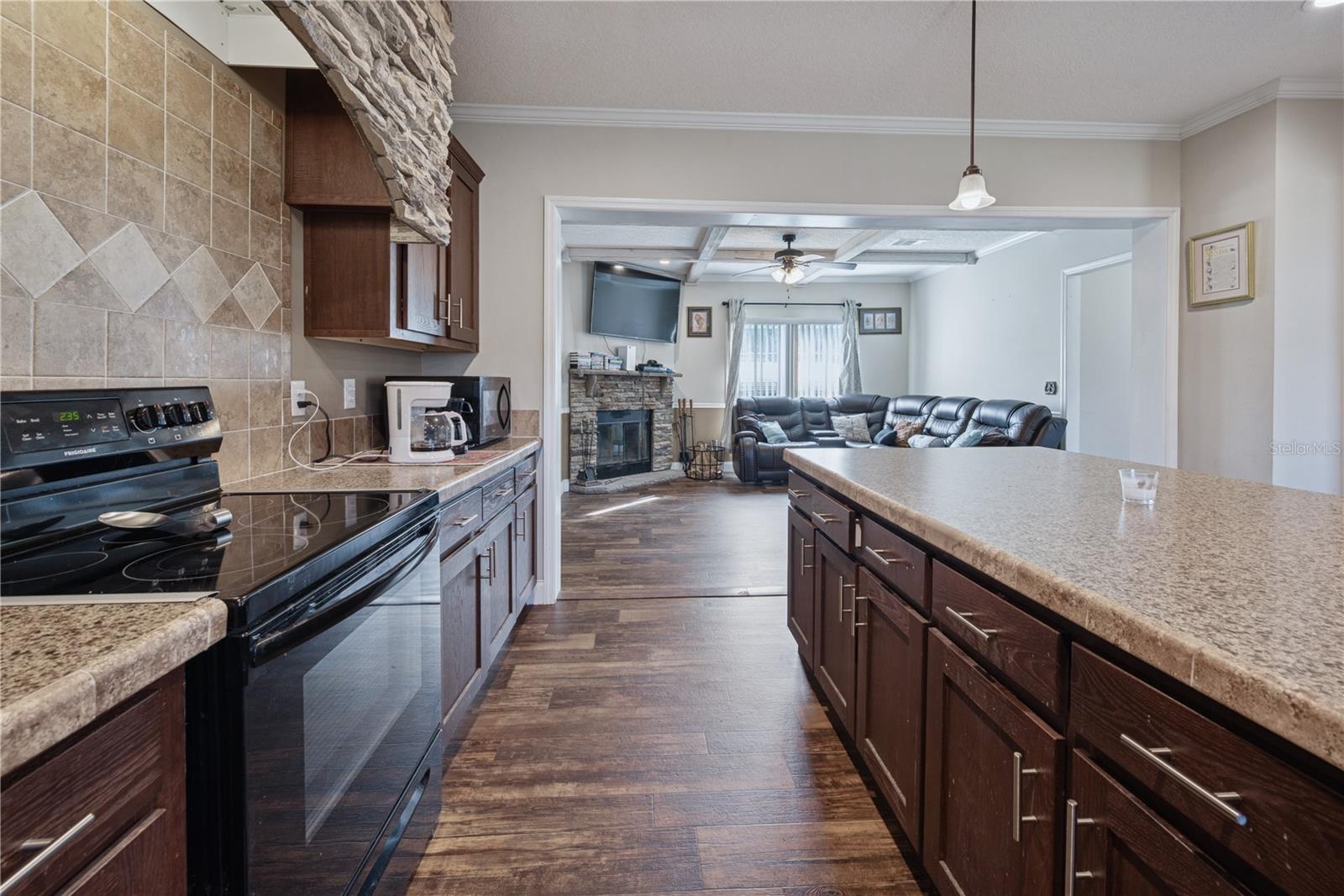 Image 17 of 58 For 129 Perry Road 1