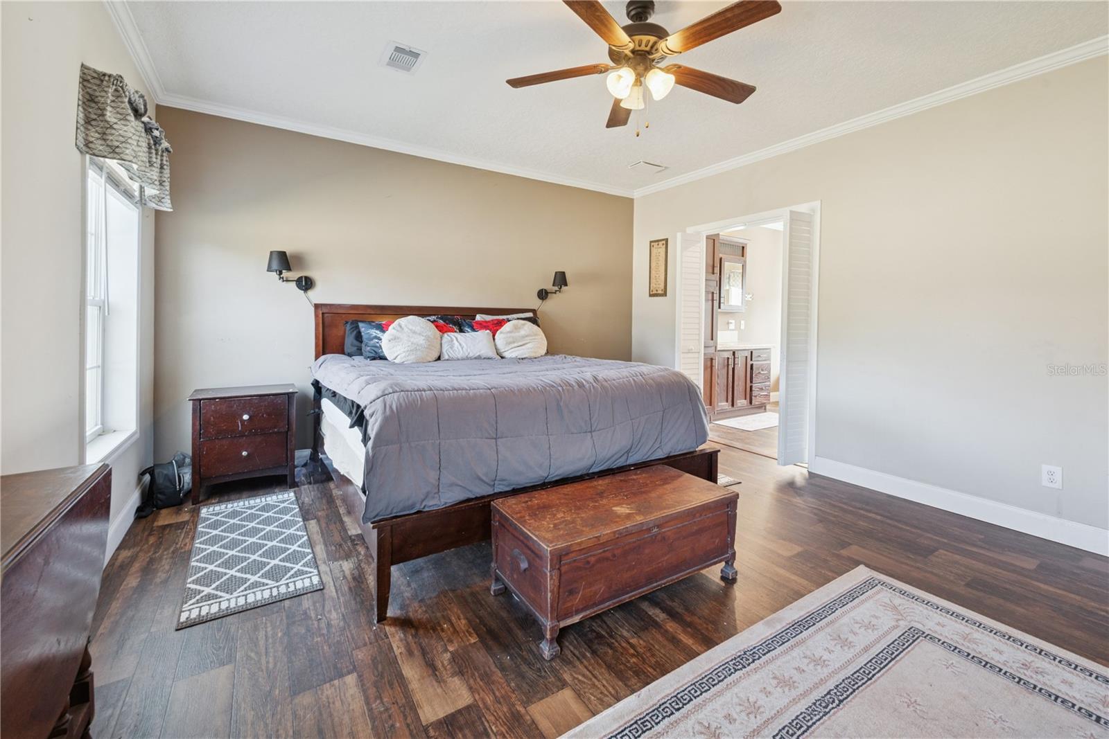 Image 30 of 58 For 129 Perry Road 1