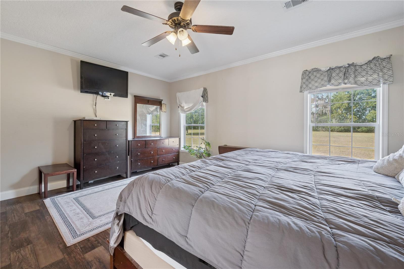 Image 31 of 58 For 129 Perry Road 1