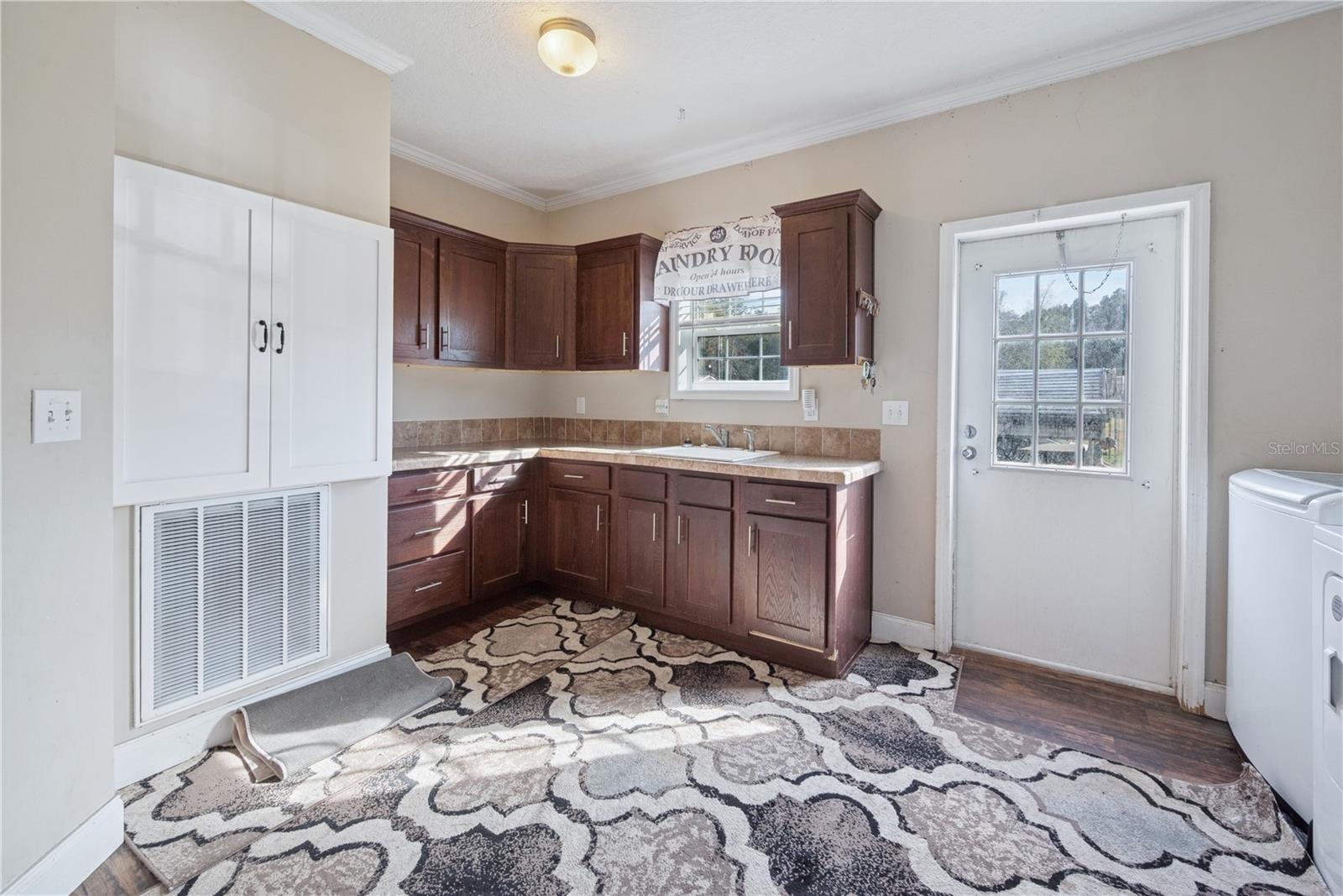 Image 32 of 58 For 129 Perry Road 1