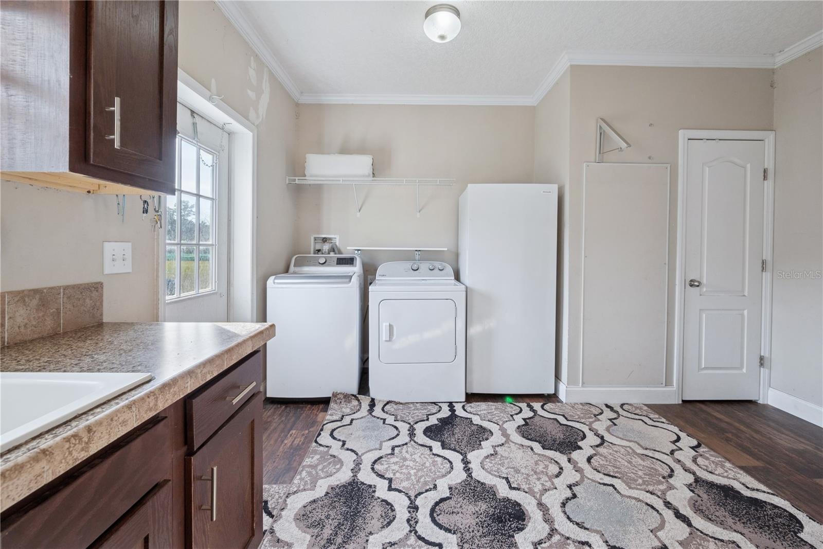 Image 33 of 58 For 129 Perry Road 1