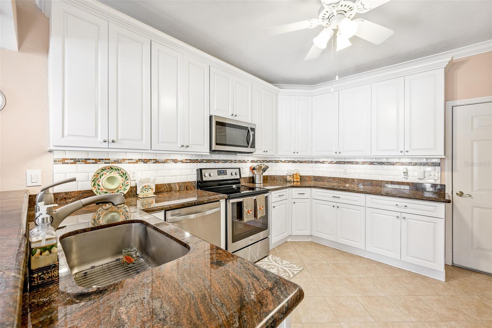 Image 6 of 24 For 10505 30th Lane