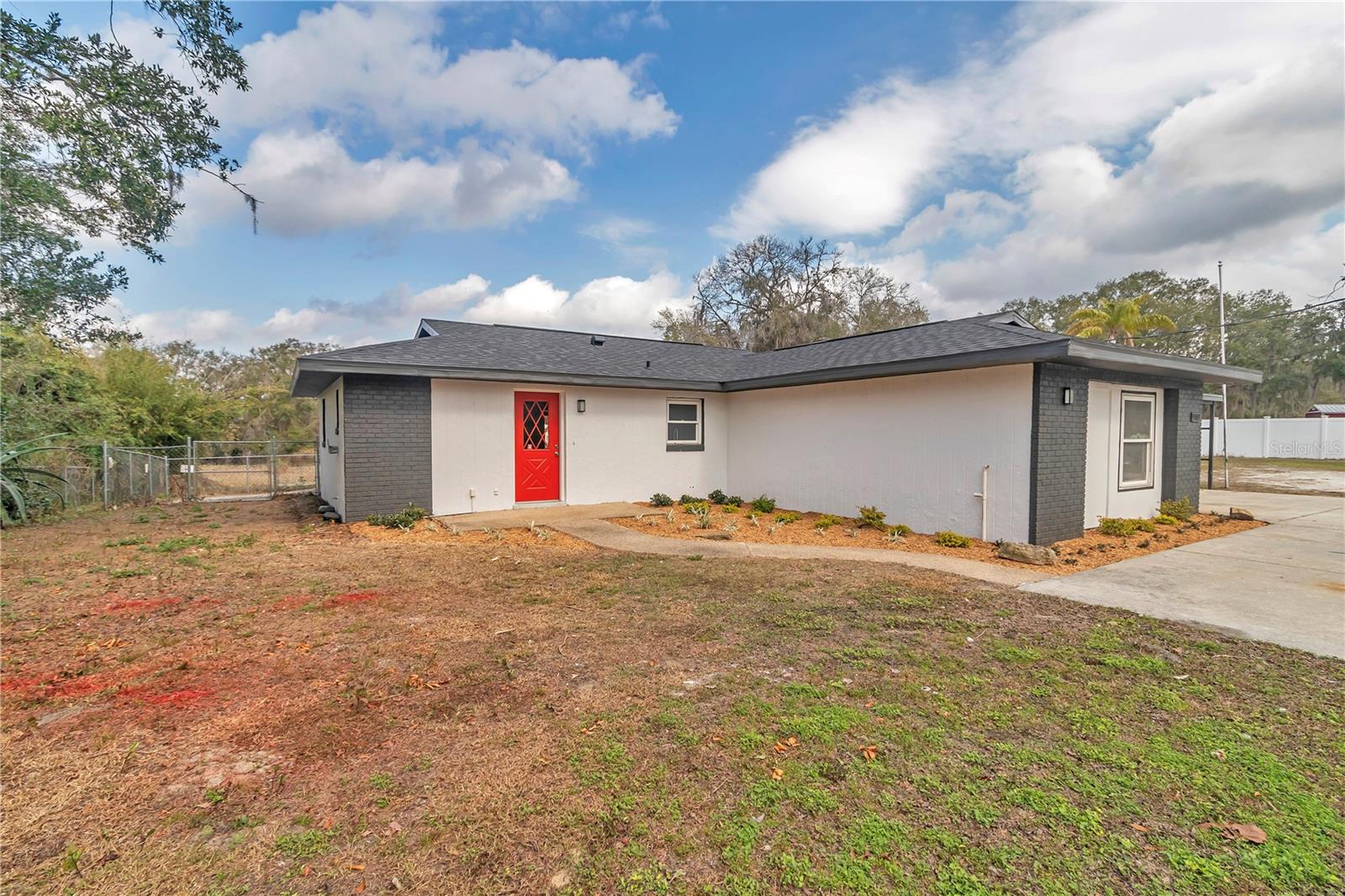 Image 3 of 60 For 9019 Gulf To Lake Highway