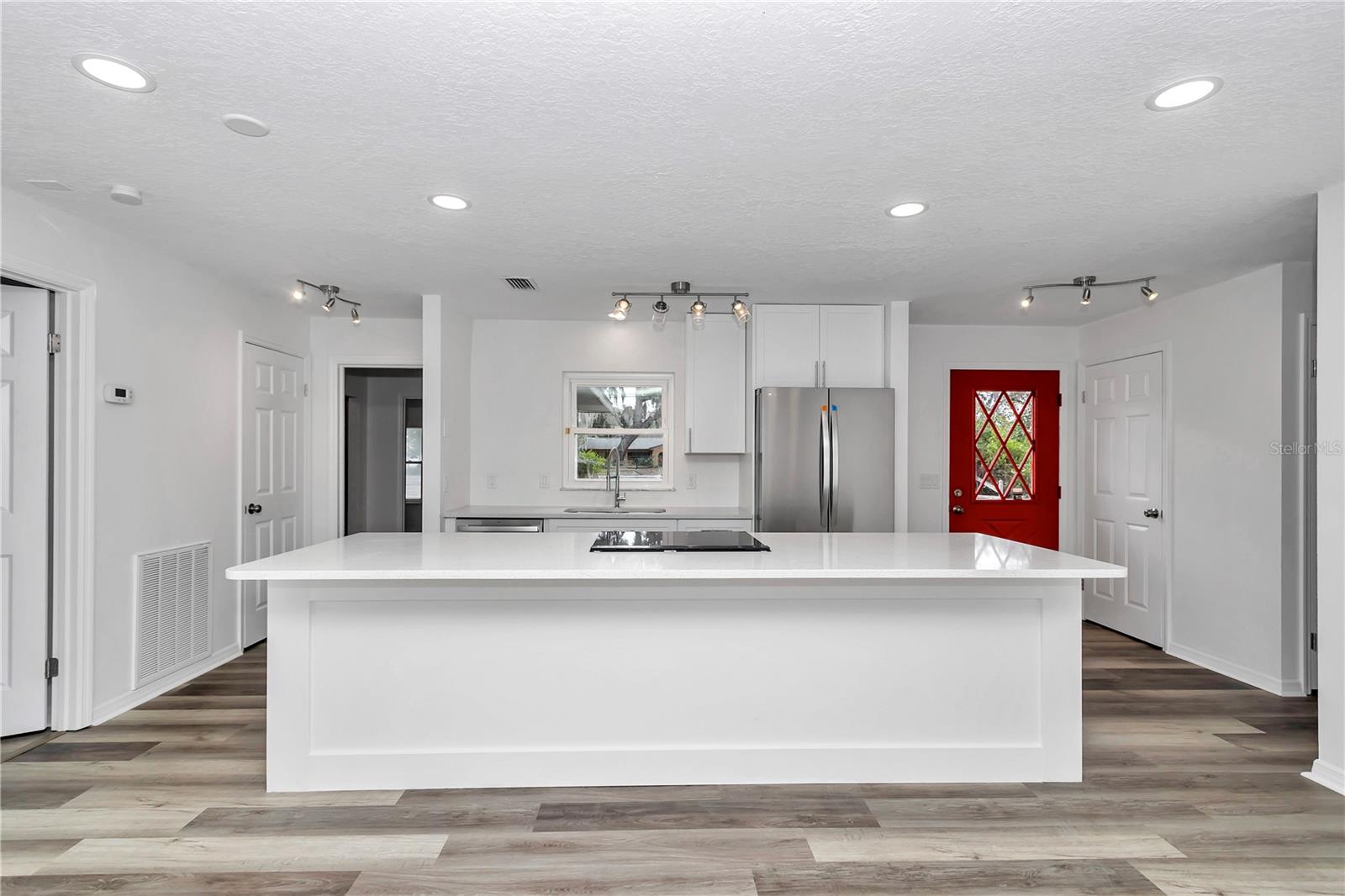 Image 33 of 60 For 9019 Gulf To Lake Highway