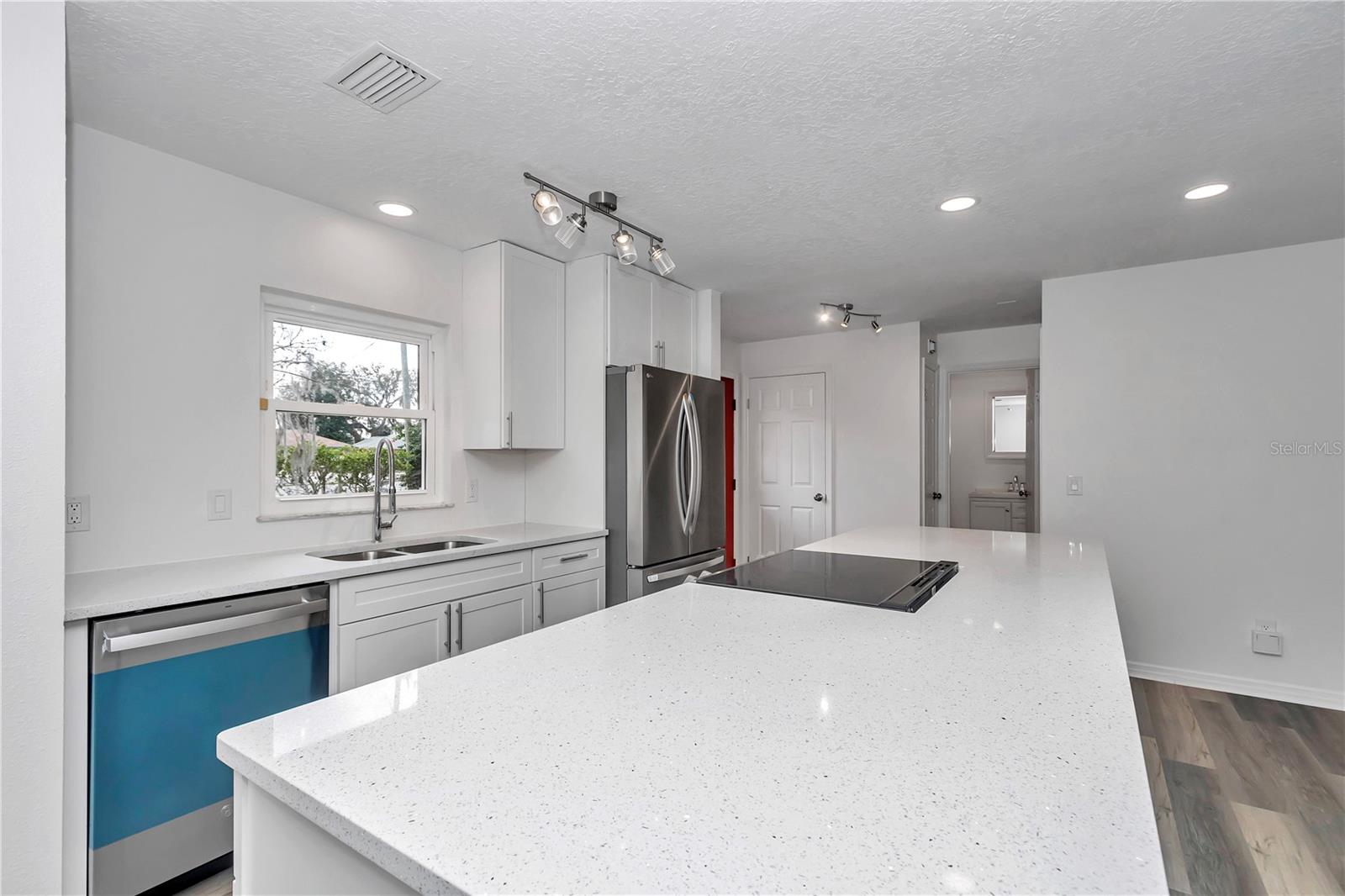 Image 34 of 60 For 9019 Gulf To Lake Highway