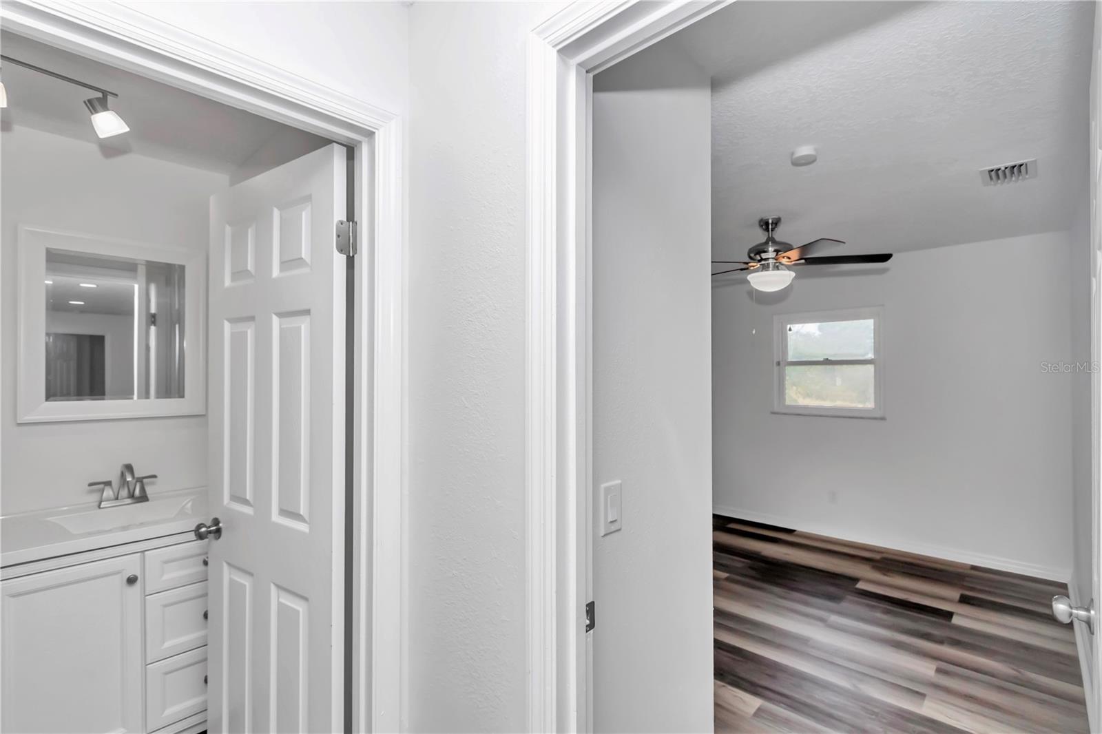 Image 37 of 60 For 9019 Gulf To Lake Highway