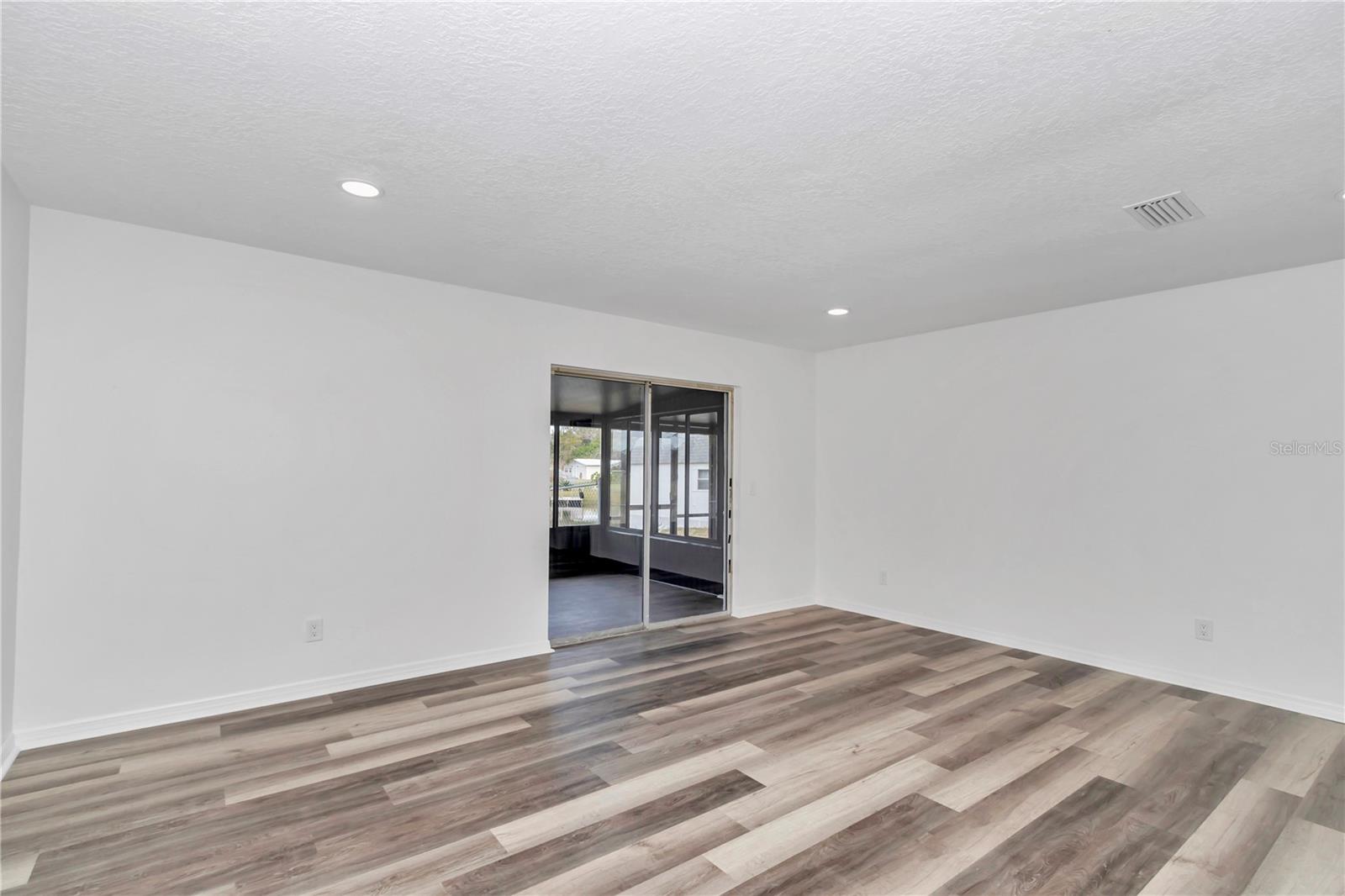 Image 43 of 60 For 9019 Gulf To Lake Highway