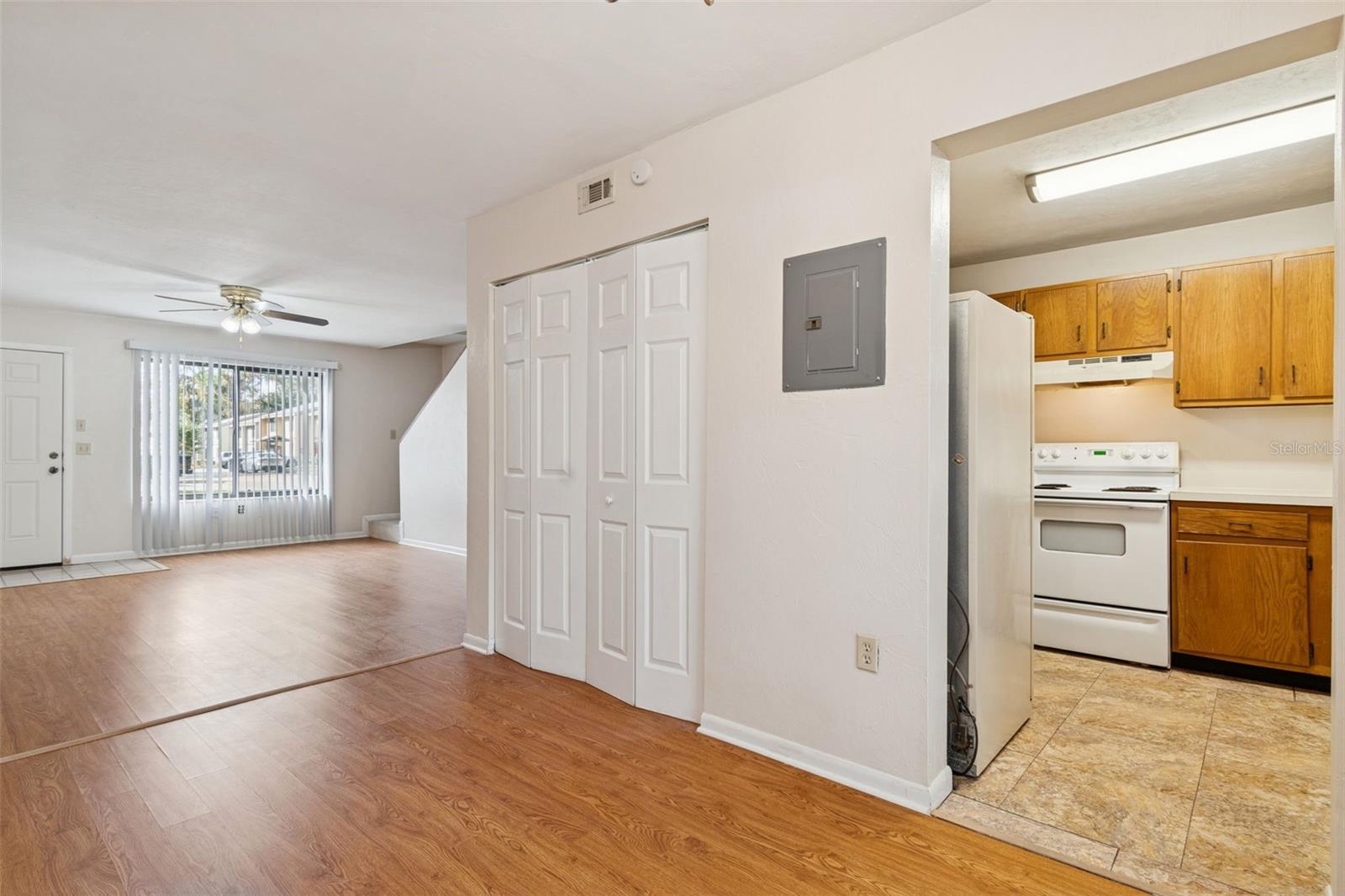 Image 9 of 31 For 2300 43rd Street L2