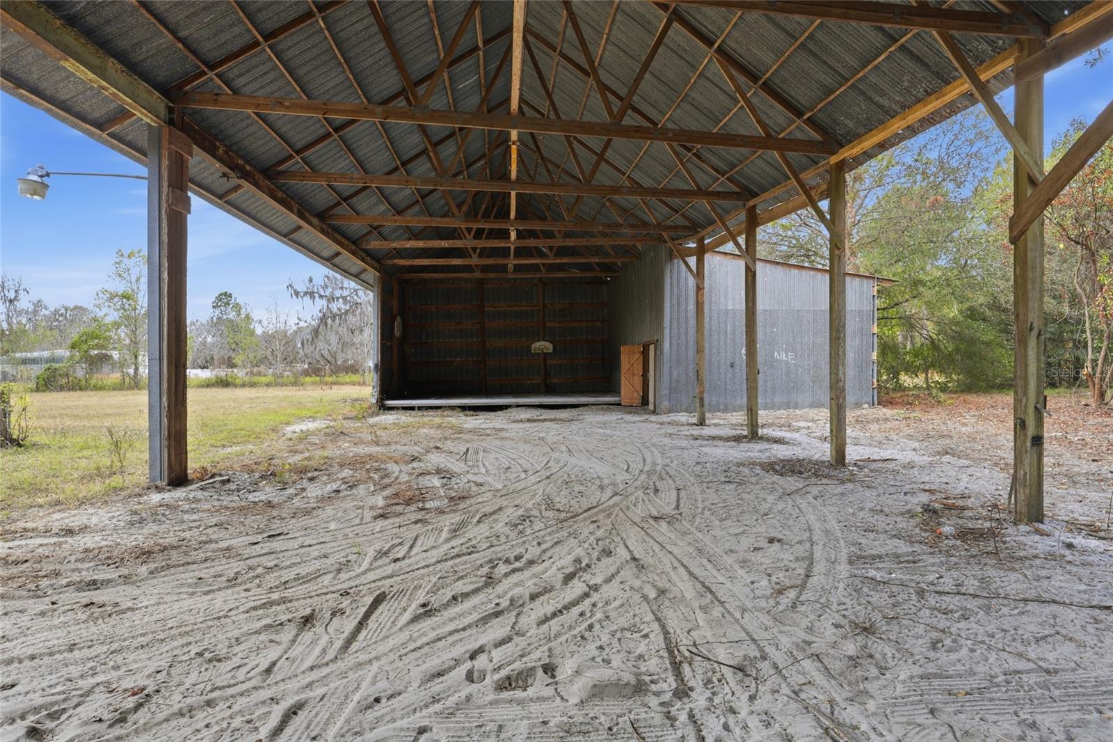 Image 45 of 52 For 4905 109th Street