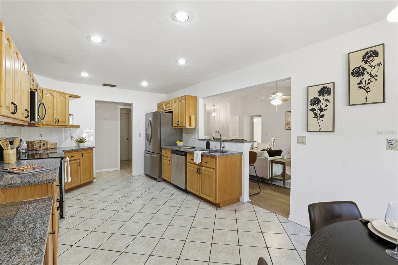 Image 13 of 32 For 5070 52nd Place