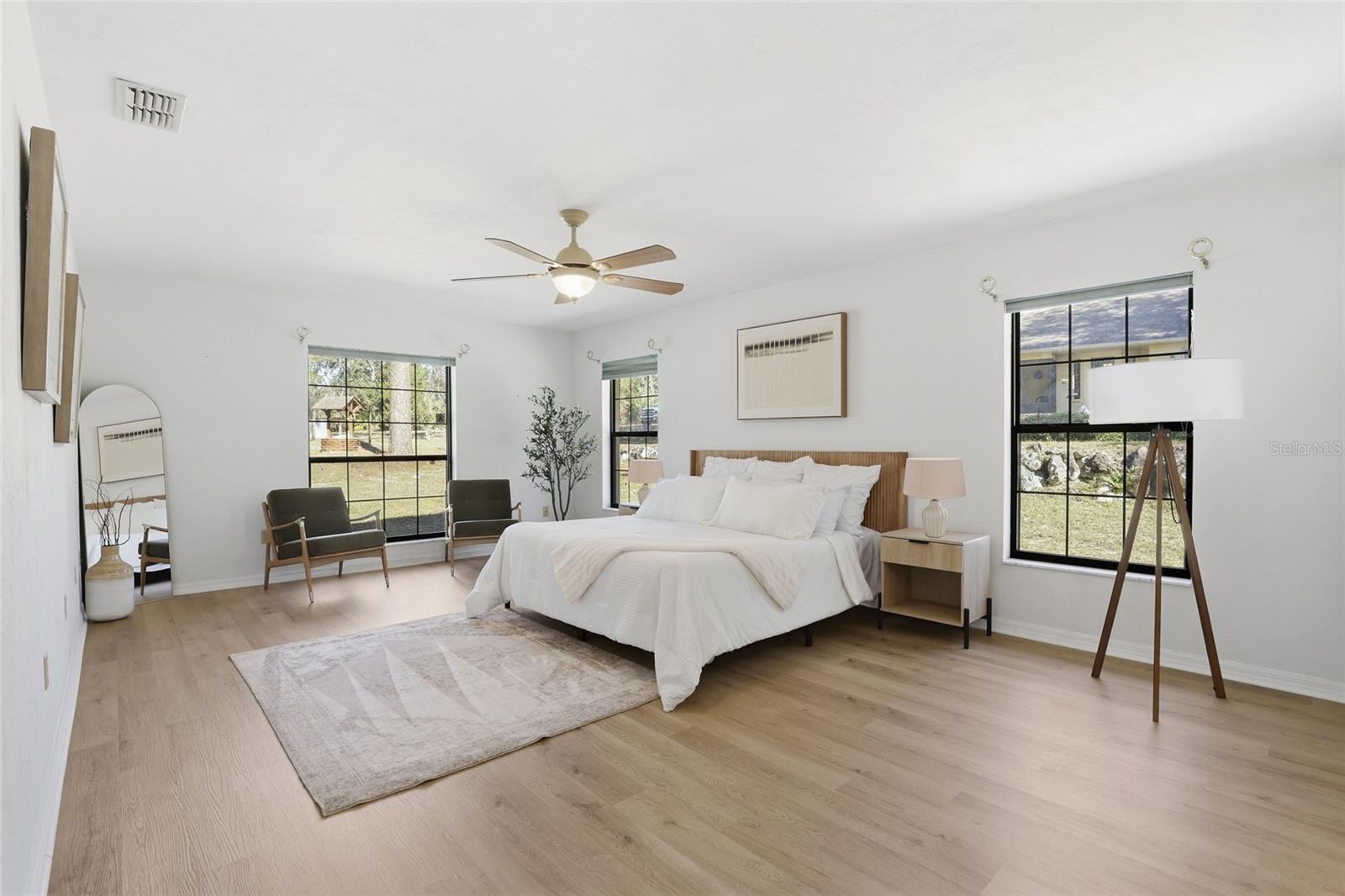 Image 16 of 32 For 5070 52nd Place