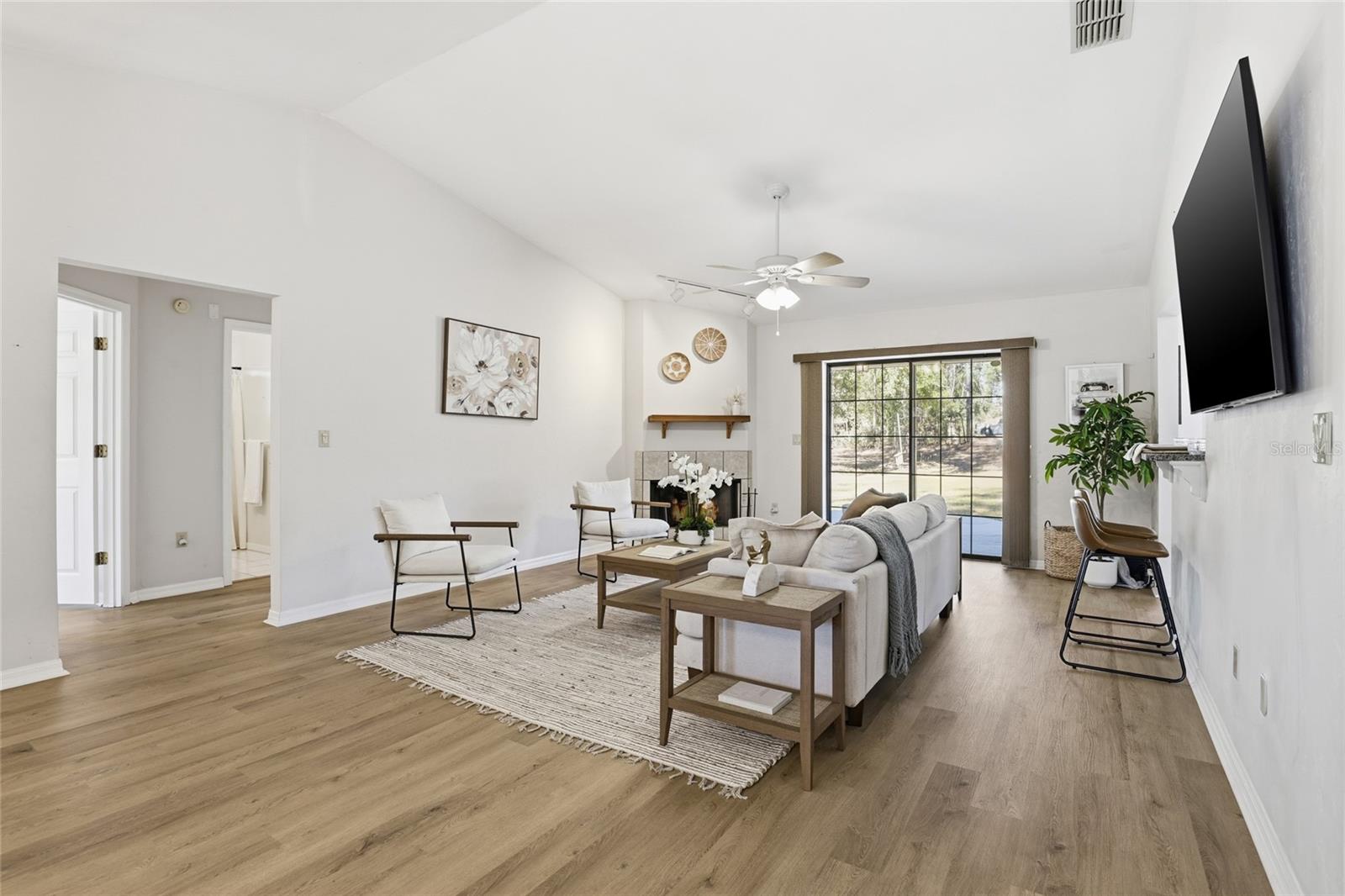 Image 8 of 32 For 5070 52nd Place