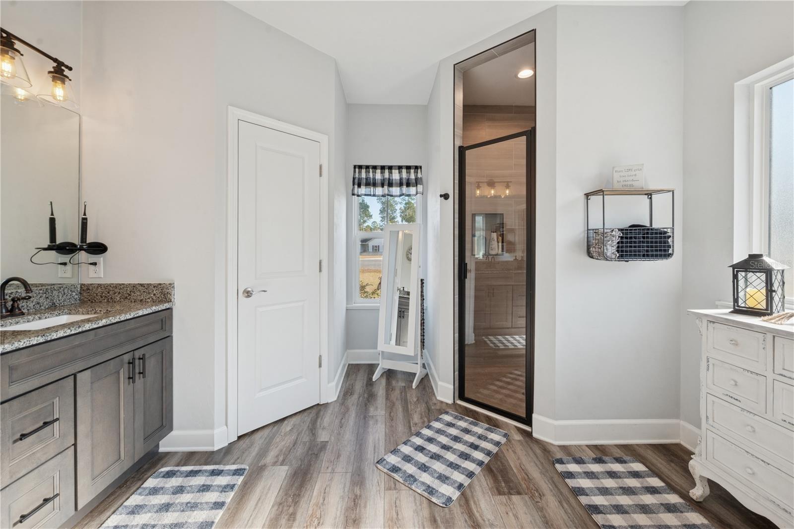 Image 25 of 41 For 6379 161st Run