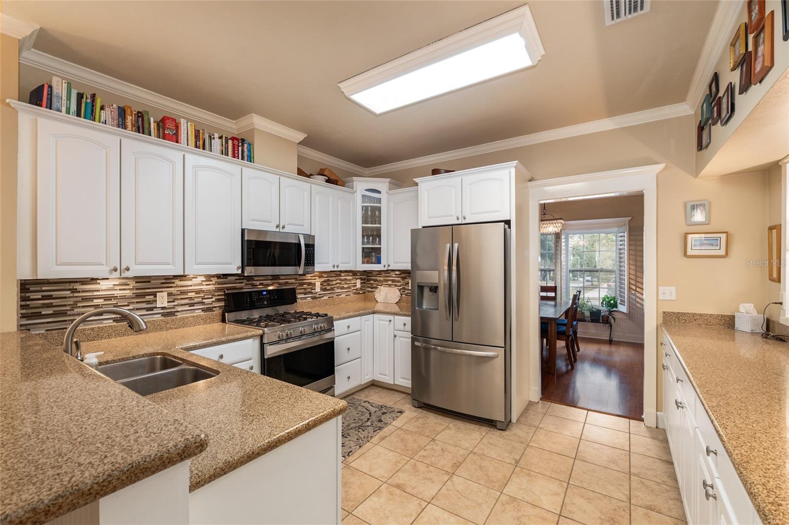 Image 12 of 53 For 5008 10th Place