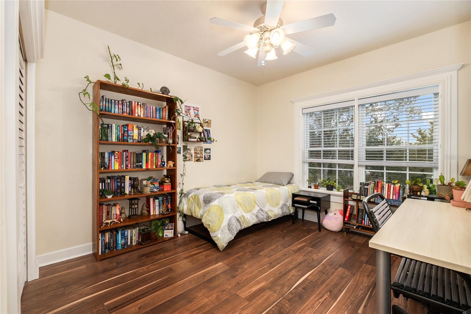 Image 33 of 53 For 5008 10th Place