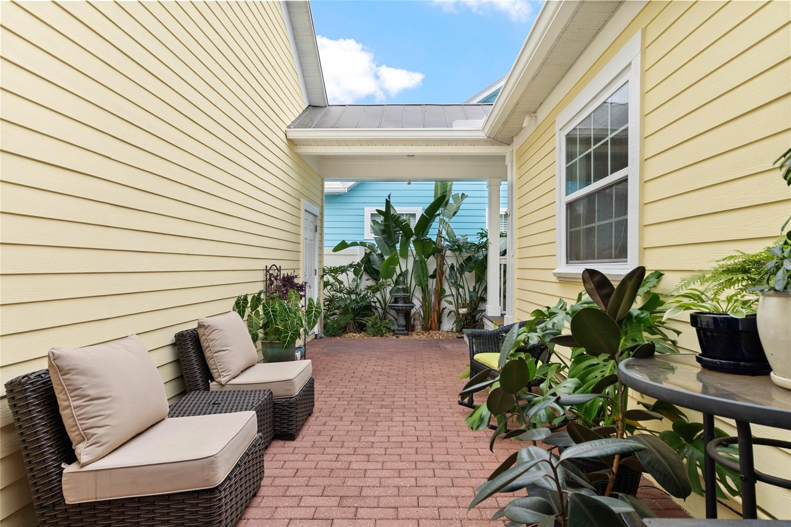 Image 42 of 53 For 5008 10th Place