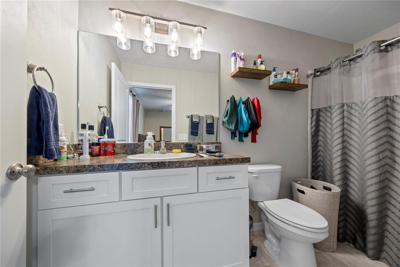 Image 14 of 29 For 14208 136th Terrace