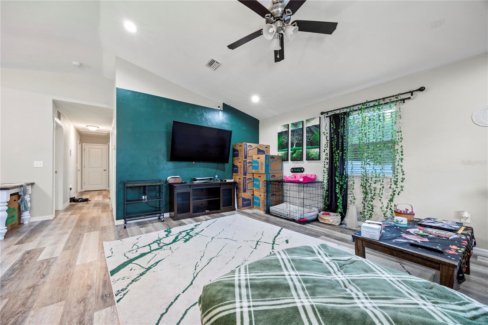 Image 17 of 29 For 14208 136th Terrace