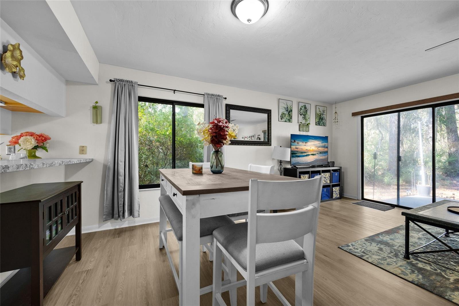 Image 5 of 25 For 2440 47th Lane