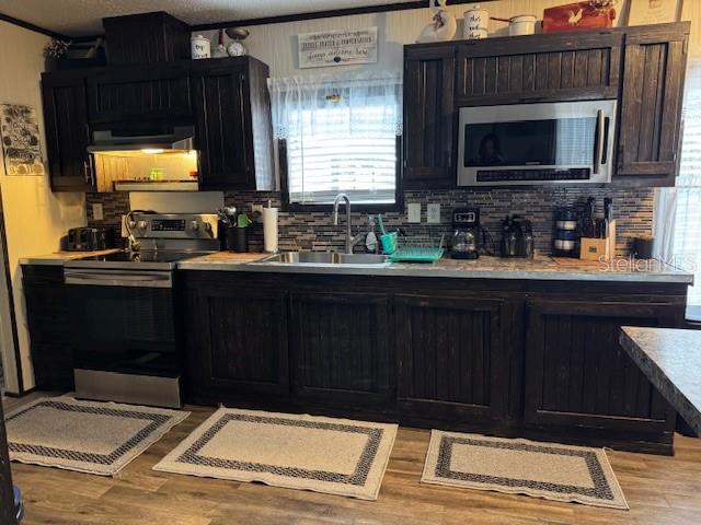 Image 15 of 37 For 503 Theresa Avenue