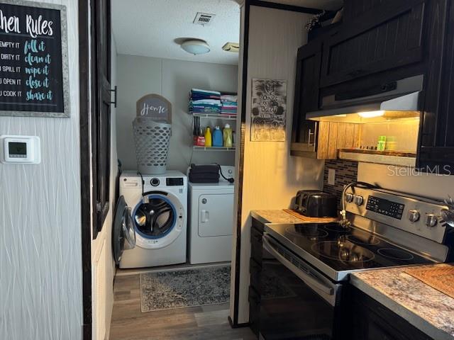 Image 17 of 37 For 503 Theresa Avenue