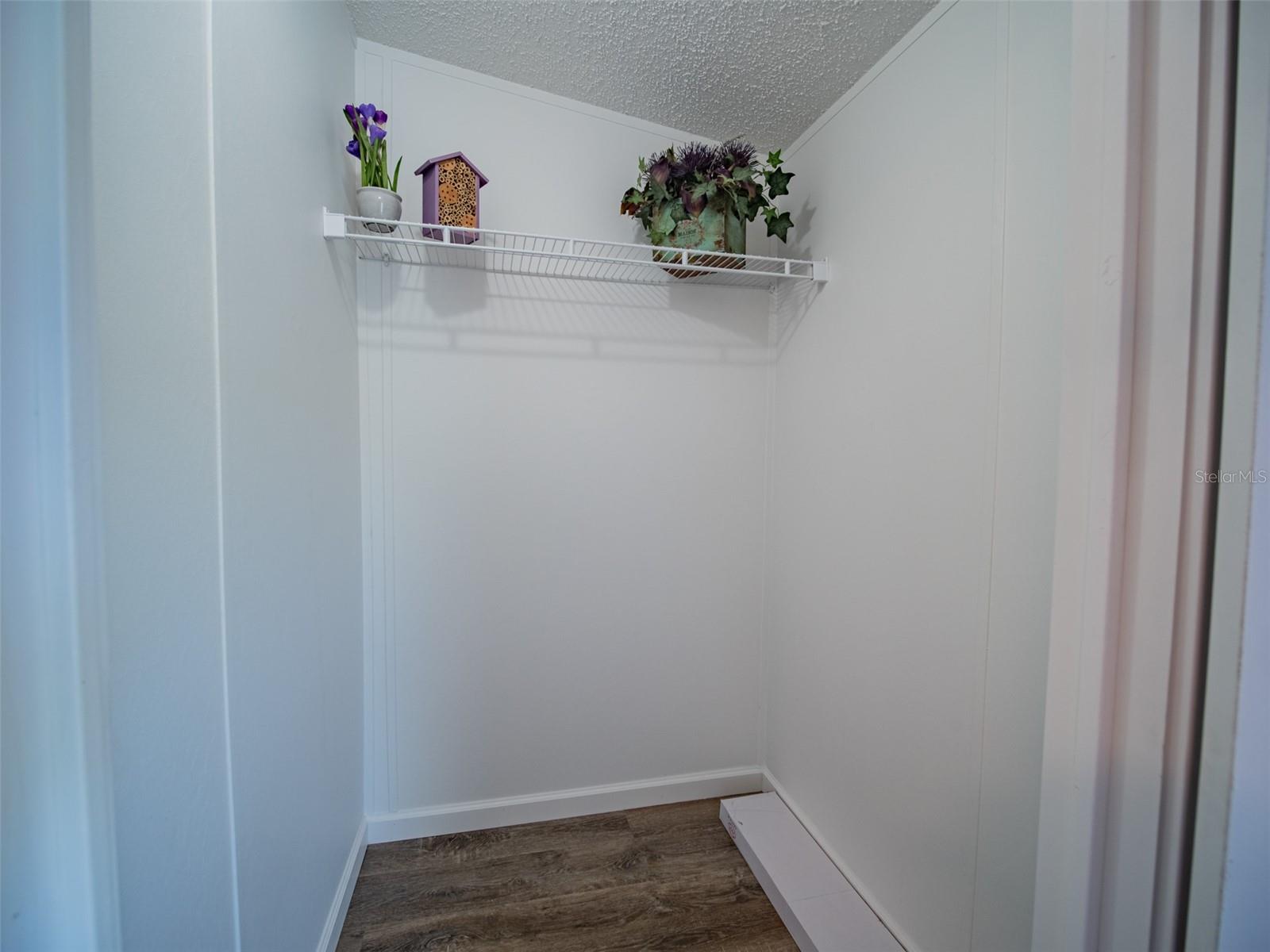 Image 29 of 59 For 19456 161st Court