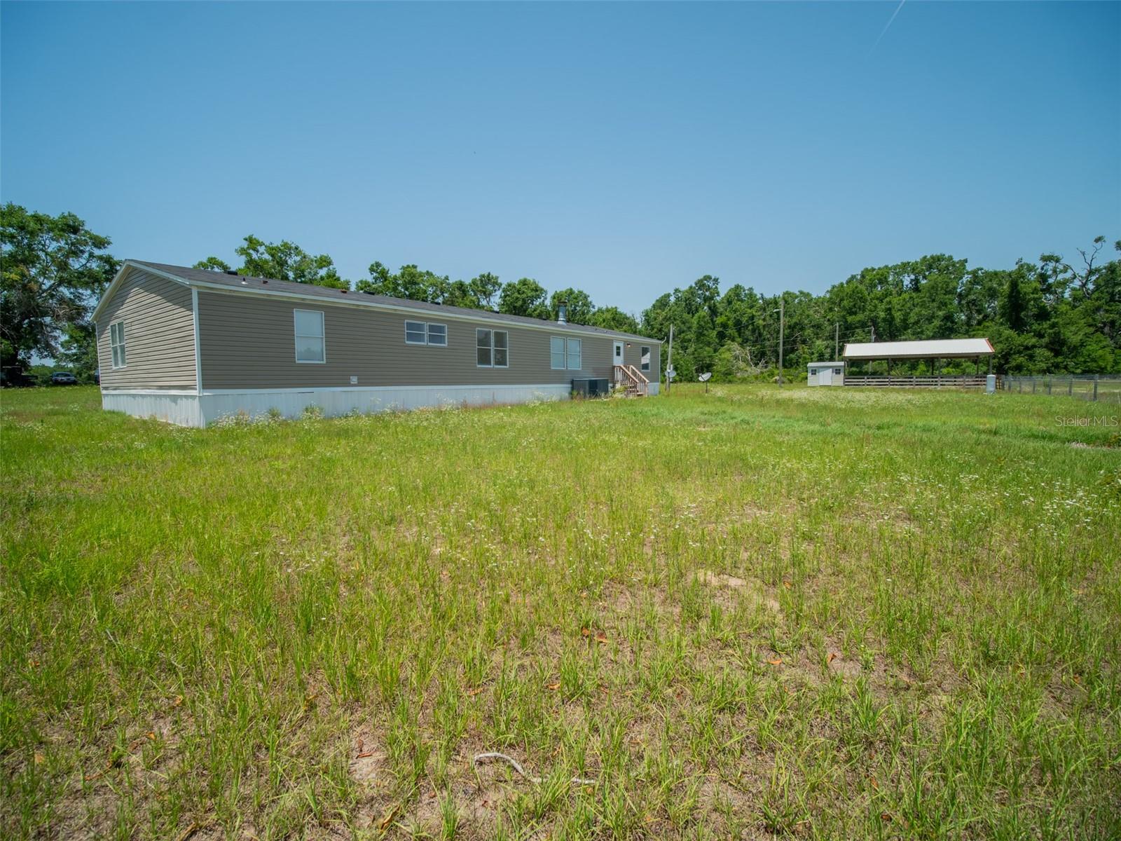 Image 44 of 59 For 19456 161st Court