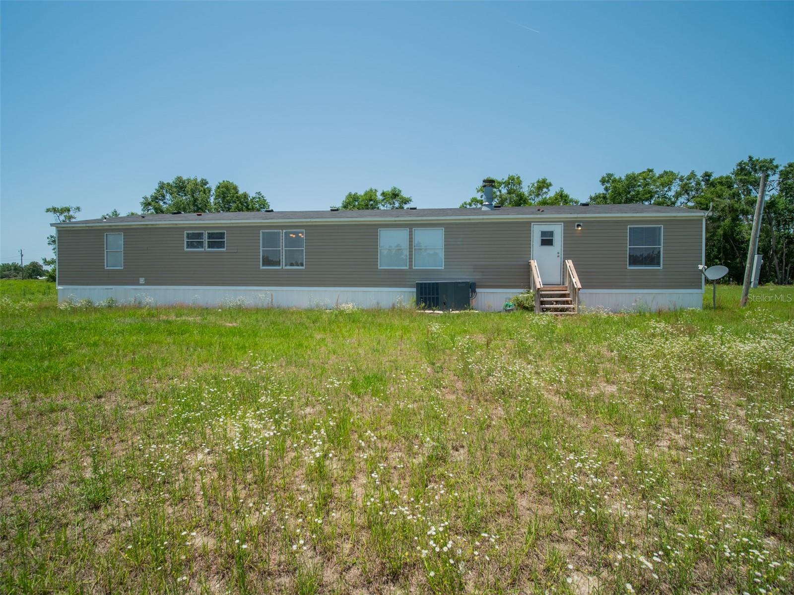 Image 52 of 59 For 19456 161st Court