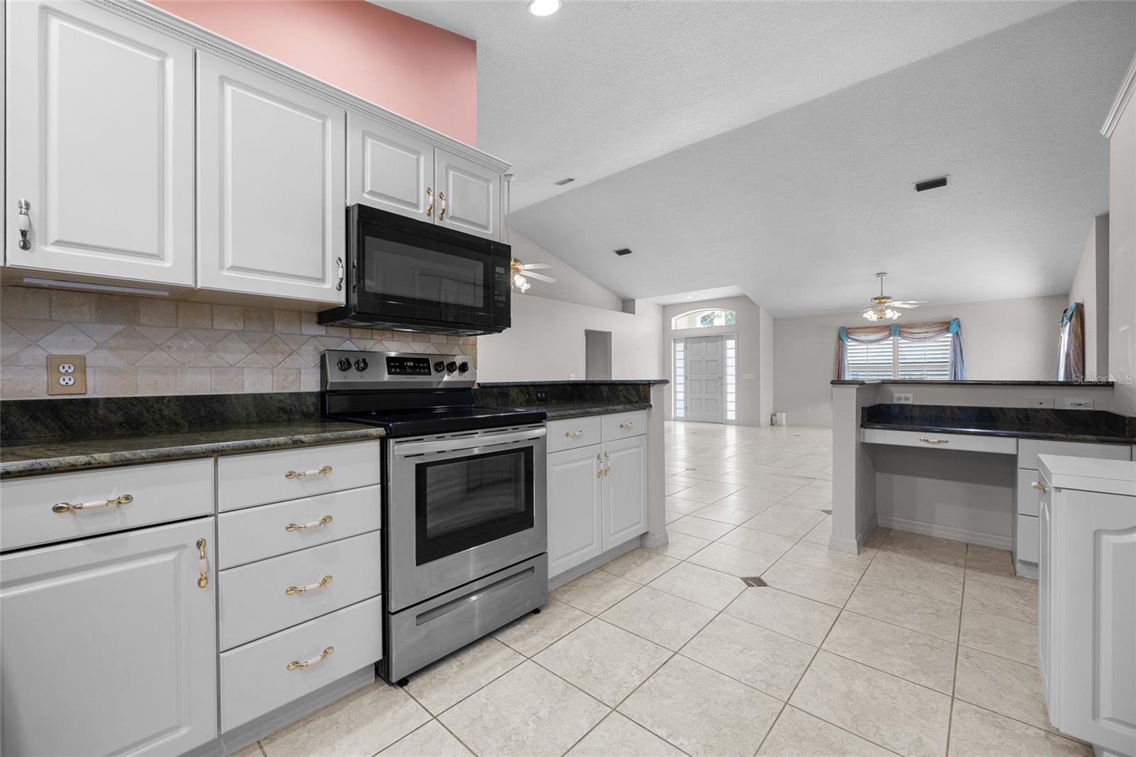 Image 10 of 23 For 3951 Myrtle