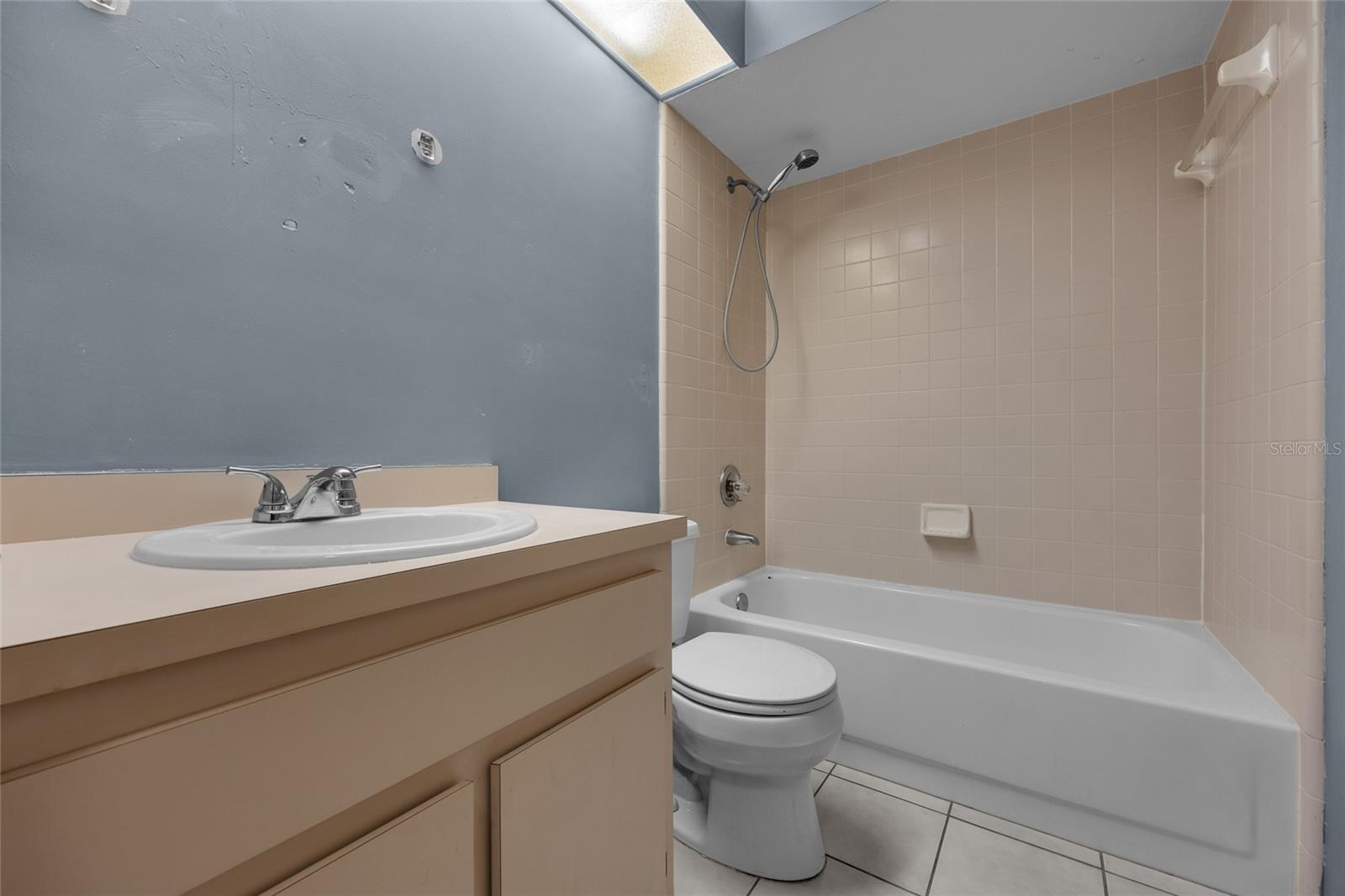 Image 15 of 24 For 5911 44th Pl