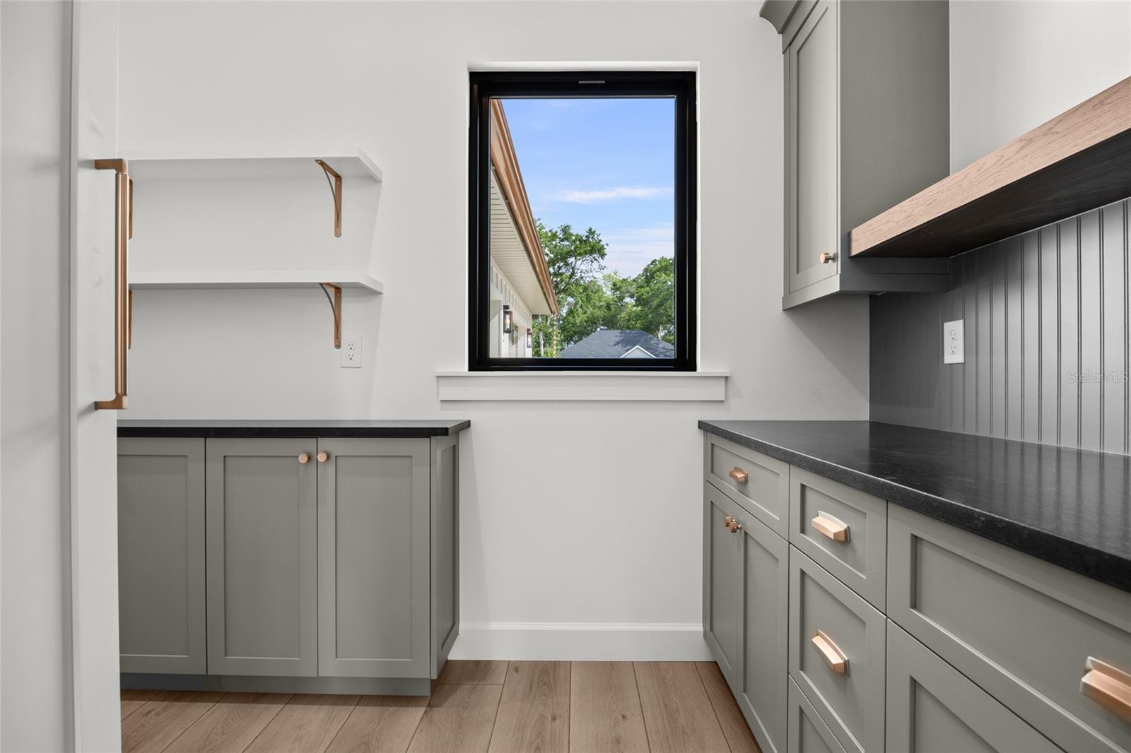 Image 17 of 46 For 264 Sylvi Drive