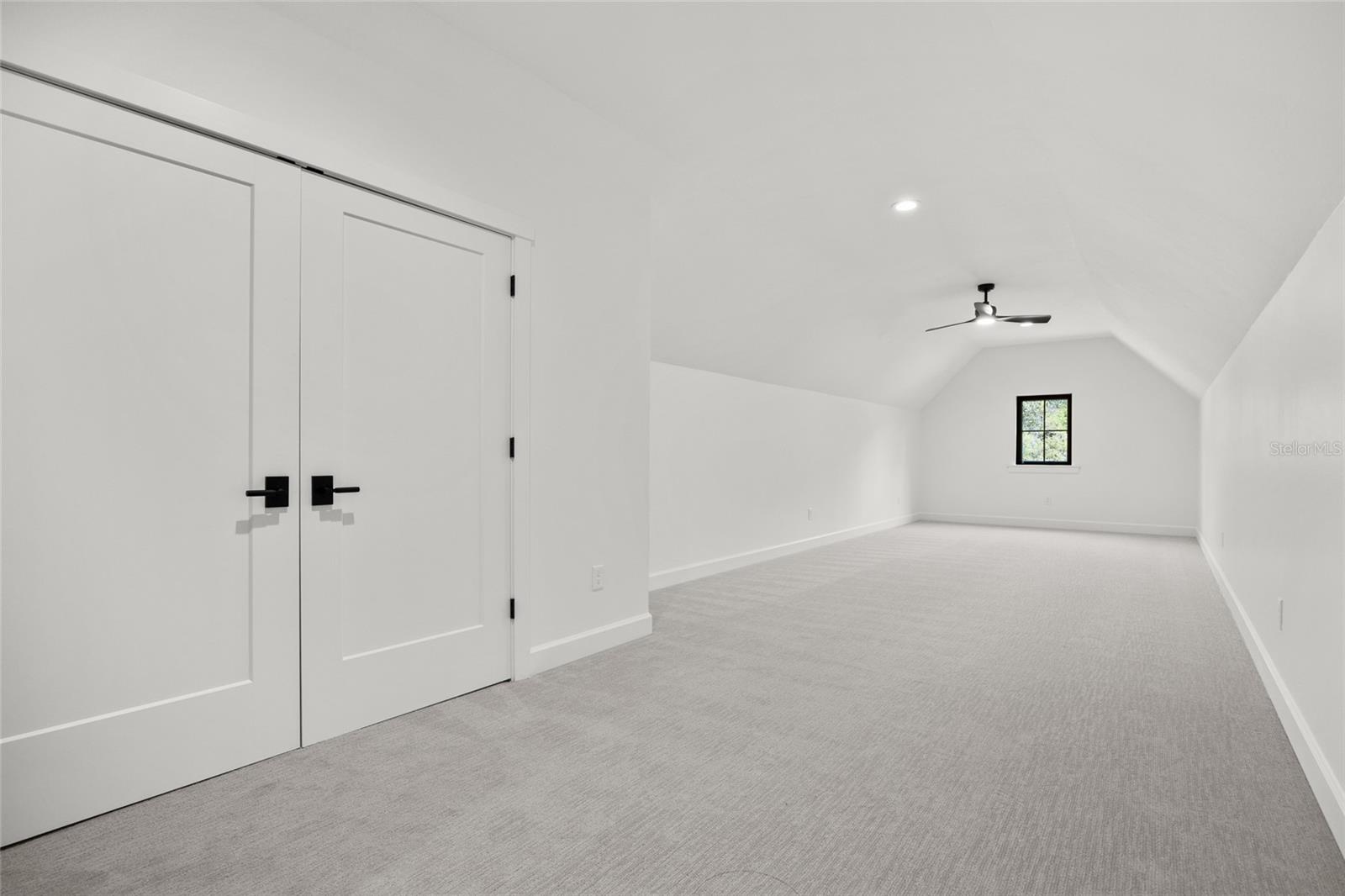 Image 28 of 46 For 264 Sylvi Drive