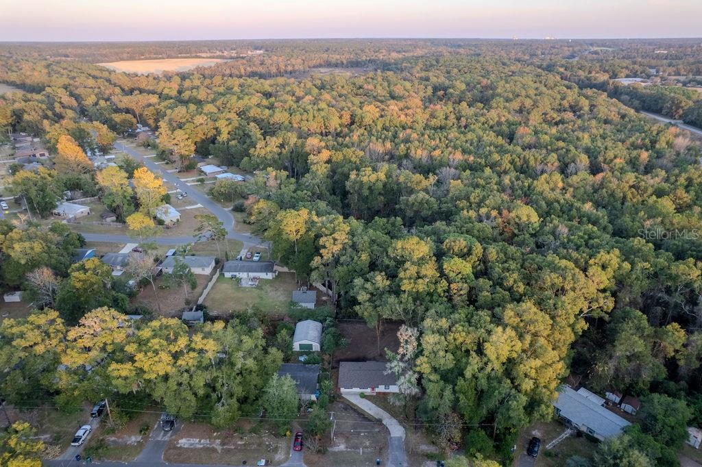 Image 25 of 28 For 14621 122 Terrace